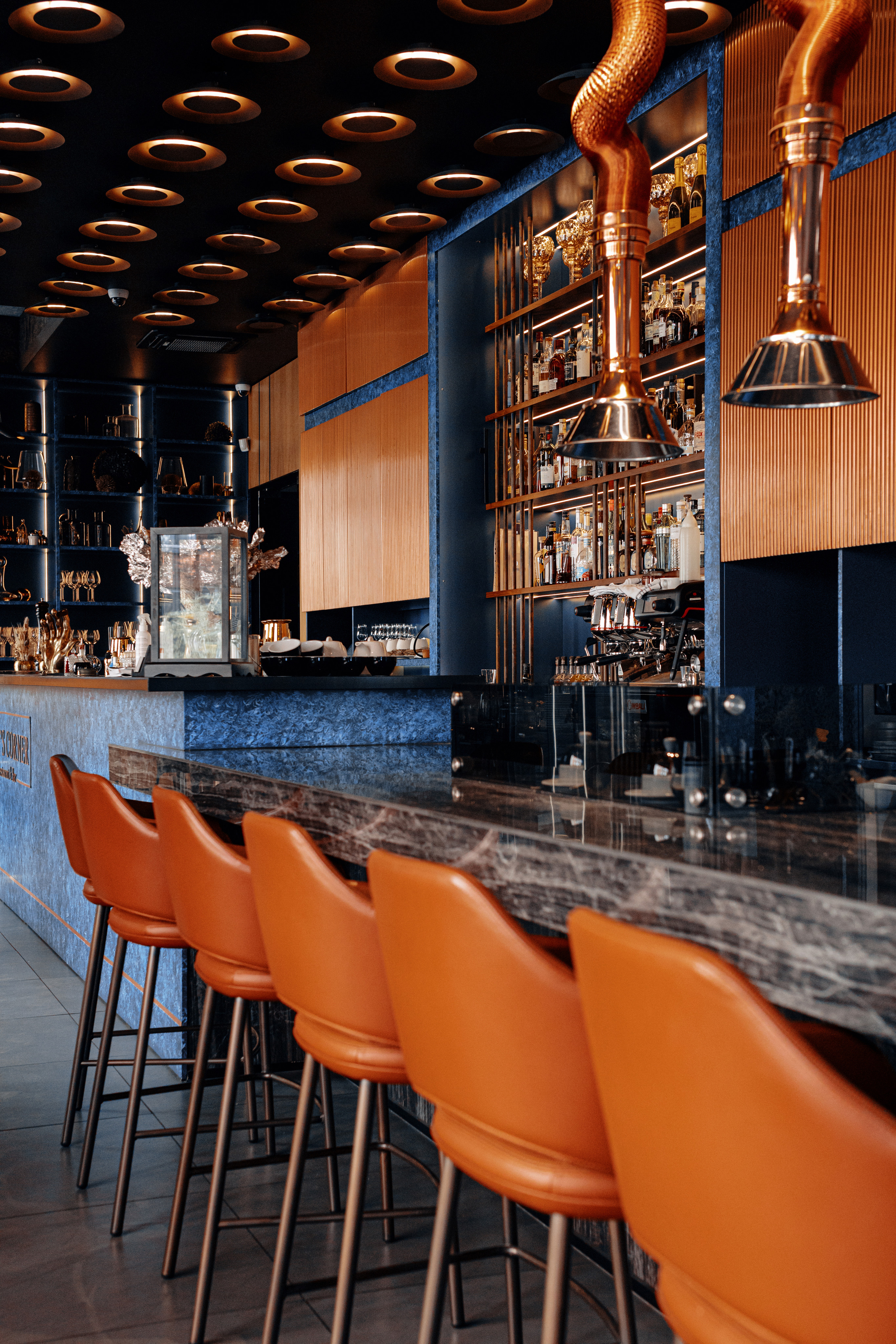 Interjers & nekustamais īpašums. BELLOW US FOTOGRĀFS RĪGA