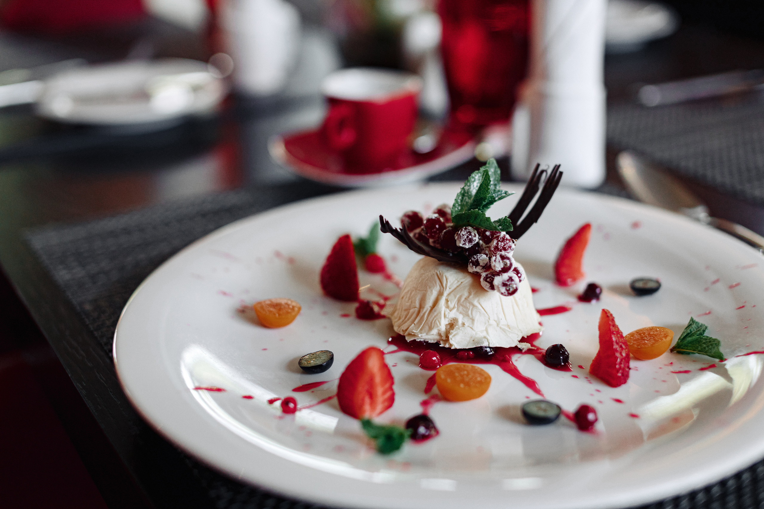 Ēdieni un dzērieni. BELLOW US FOTOGRĀFS RĪGA