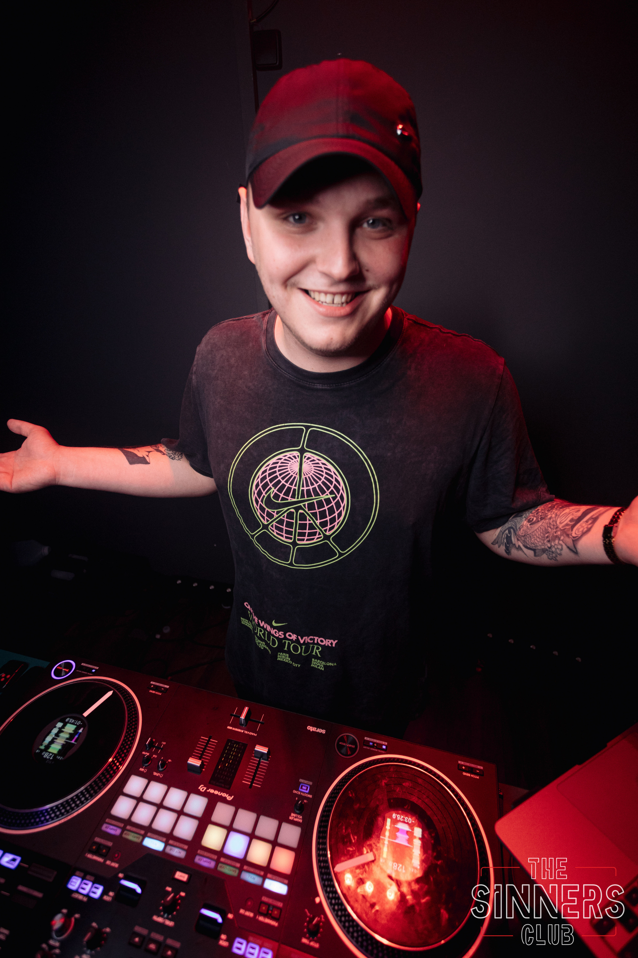 Pasākumi un naktsklubi. BELLOW US FOTOGRĀFS RĪGA