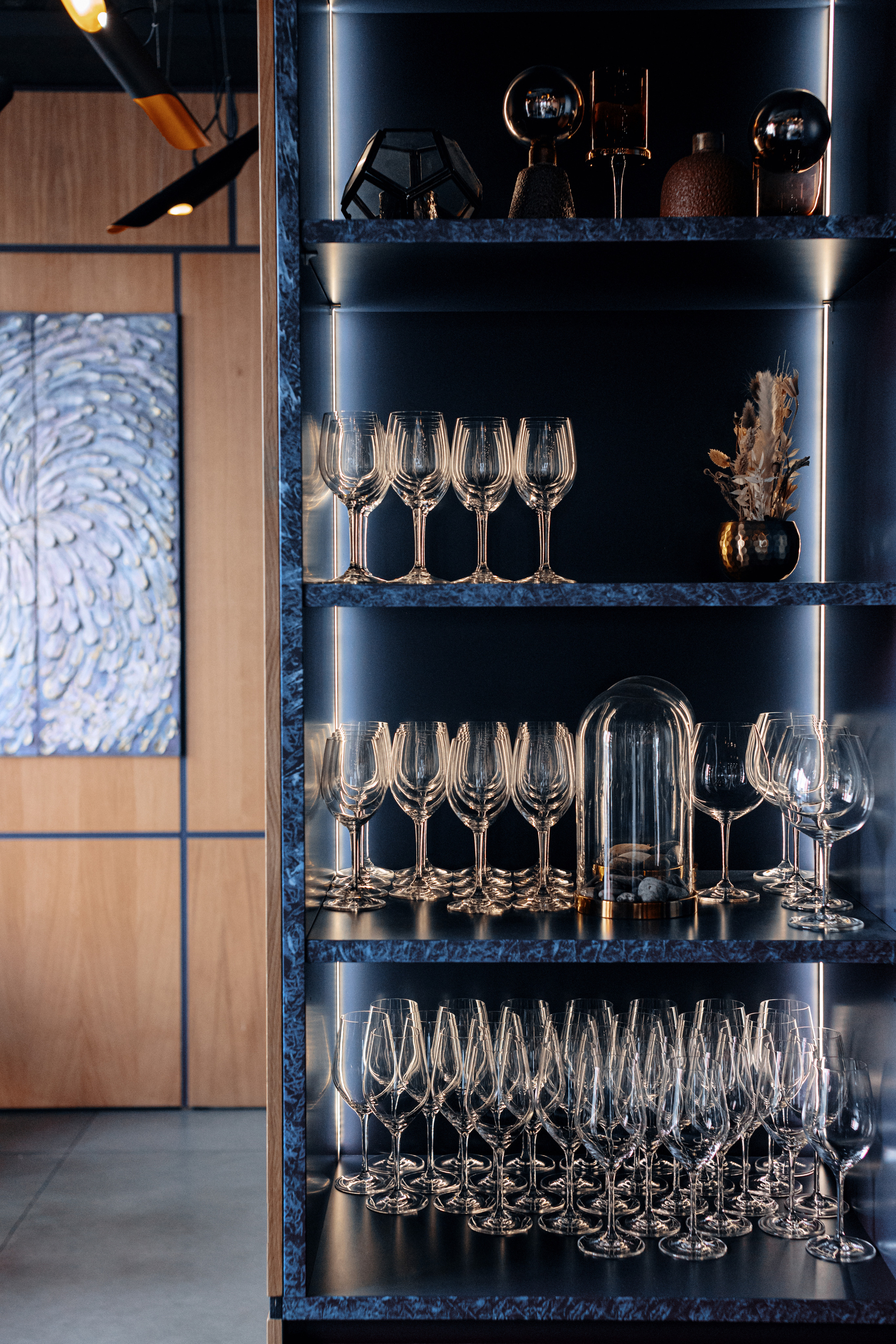 Interjers & nekustamais īpašums. BELLOW US FOTOGRĀFS RĪGA