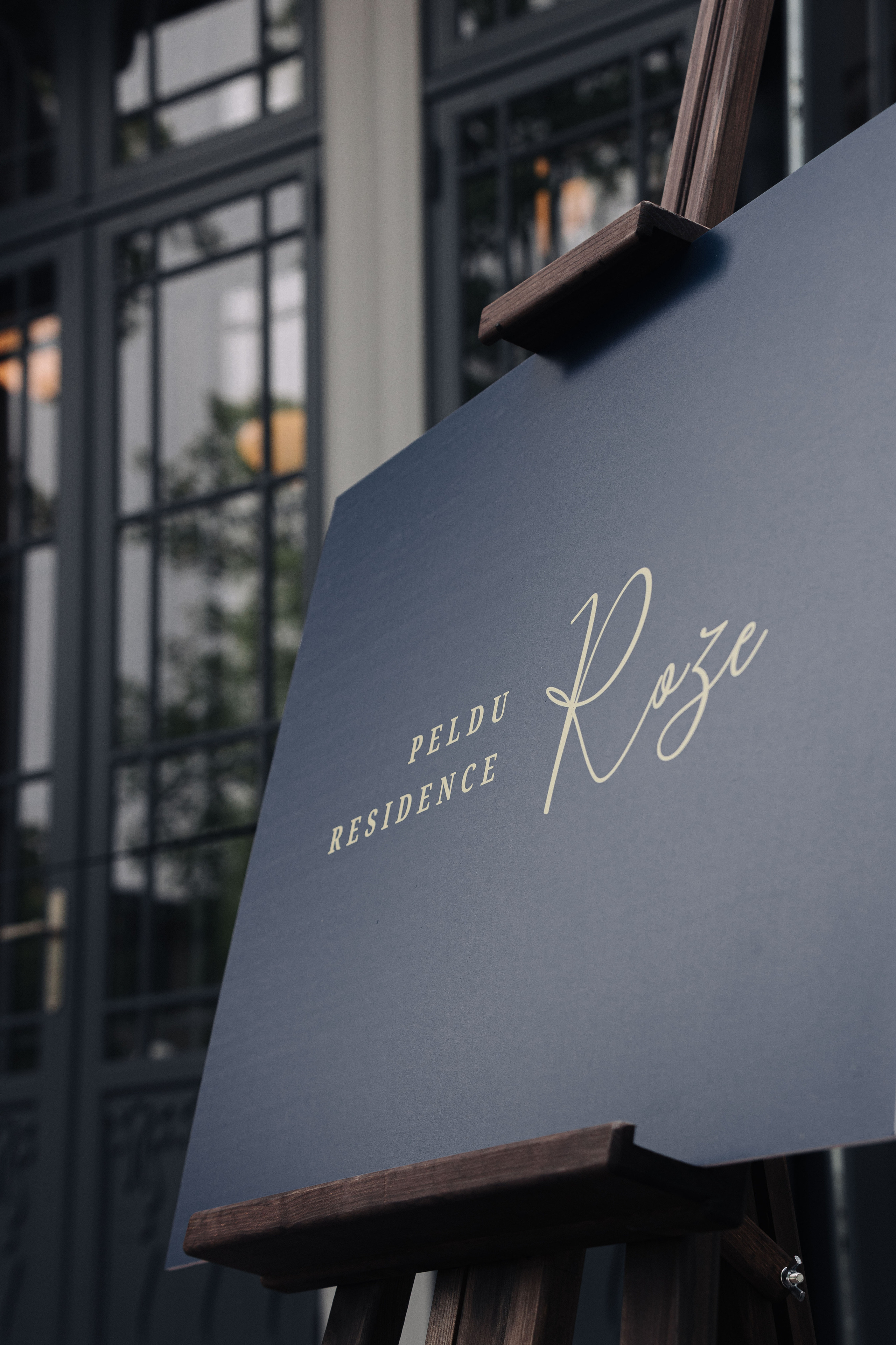 Interjers & nekustamais īpašums. BELLOW US FOTOGRĀFS RĪGA