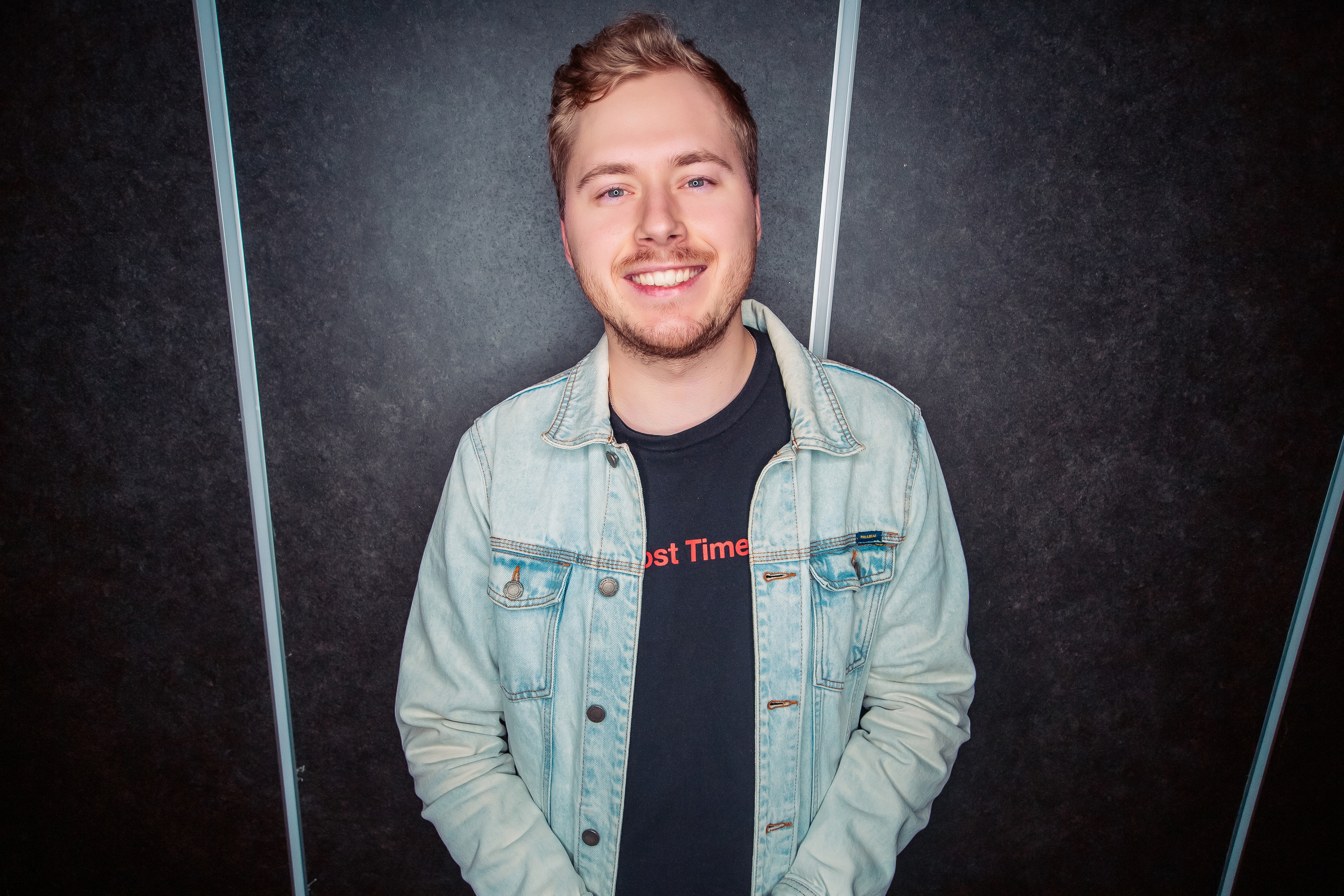 Portreti. BELLOW US FOTOGRĀFS RĪGA