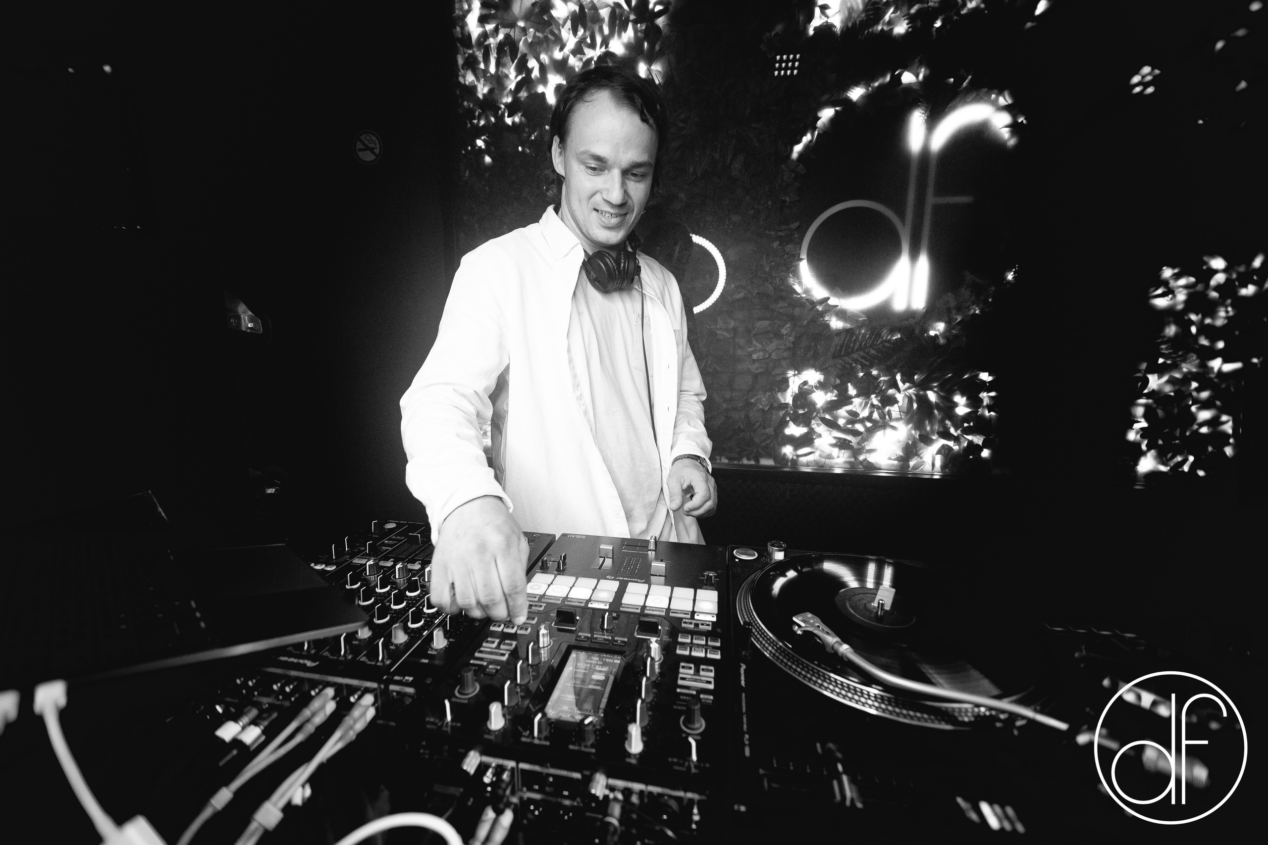 Pasākumi un naktsklubi. BELLOW US FOTOGRĀFS RĪGA