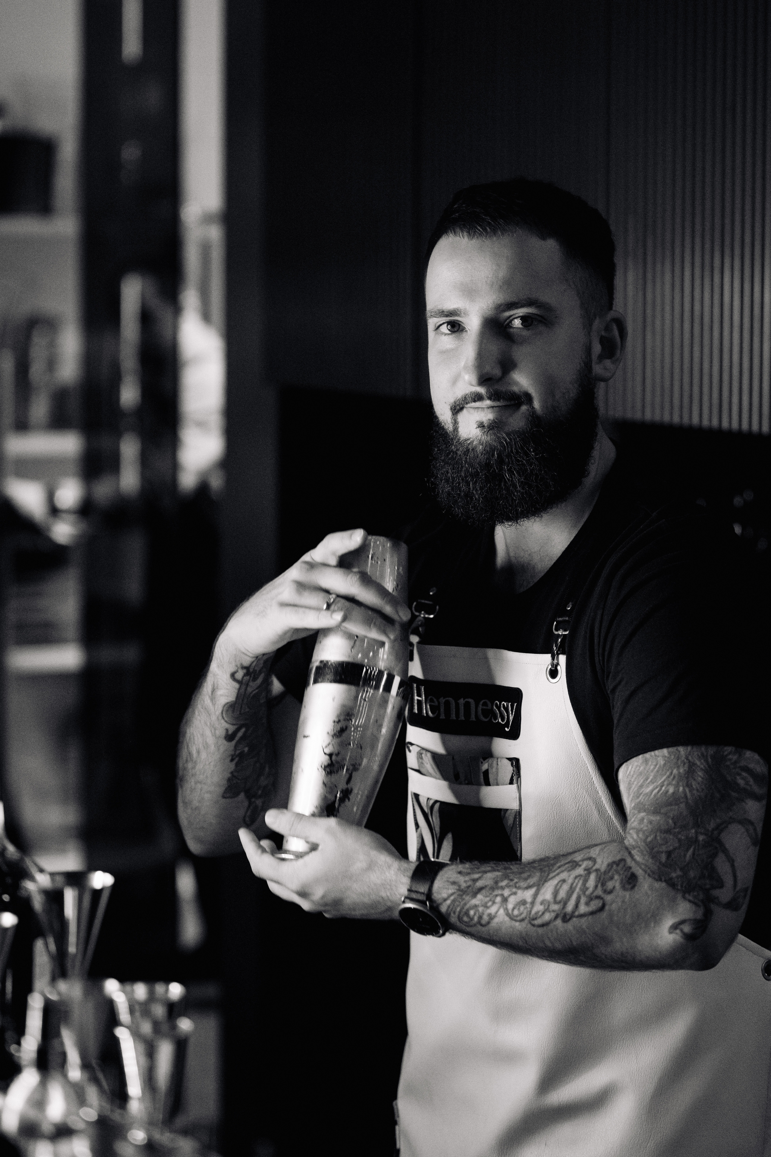 Portreti. BELLOW US FOTOGRĀFS RĪGA