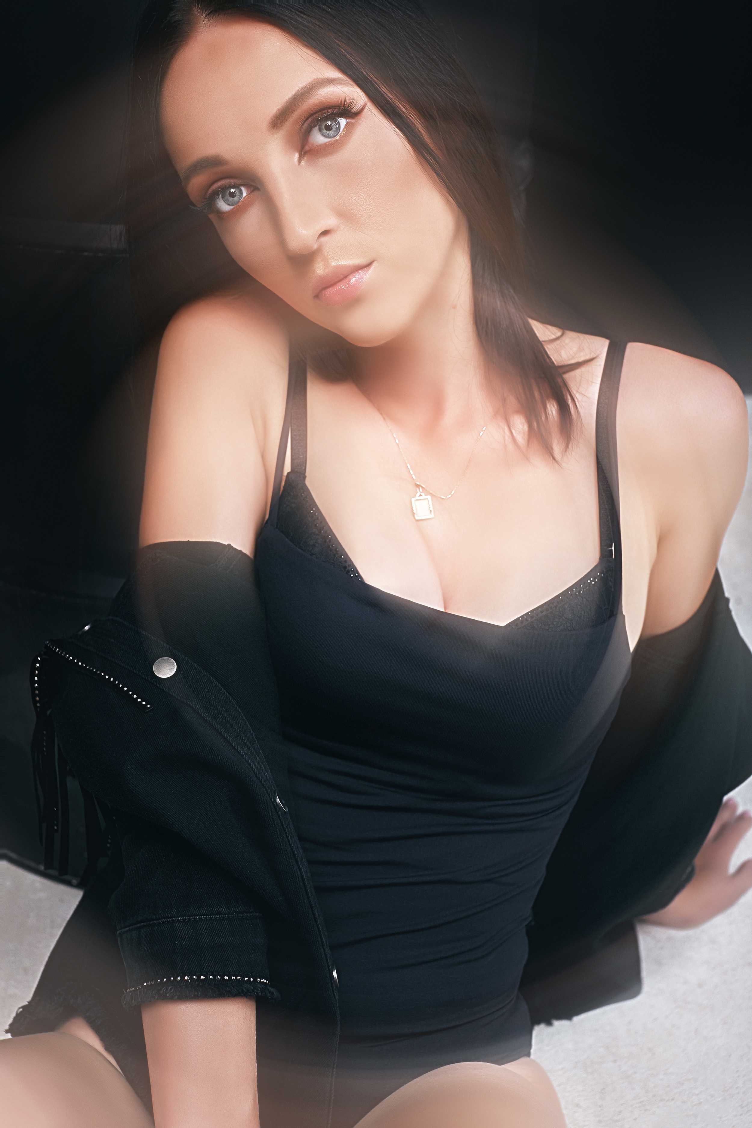 Portreti. BELLOW US FOTOGRĀFS RĪGA