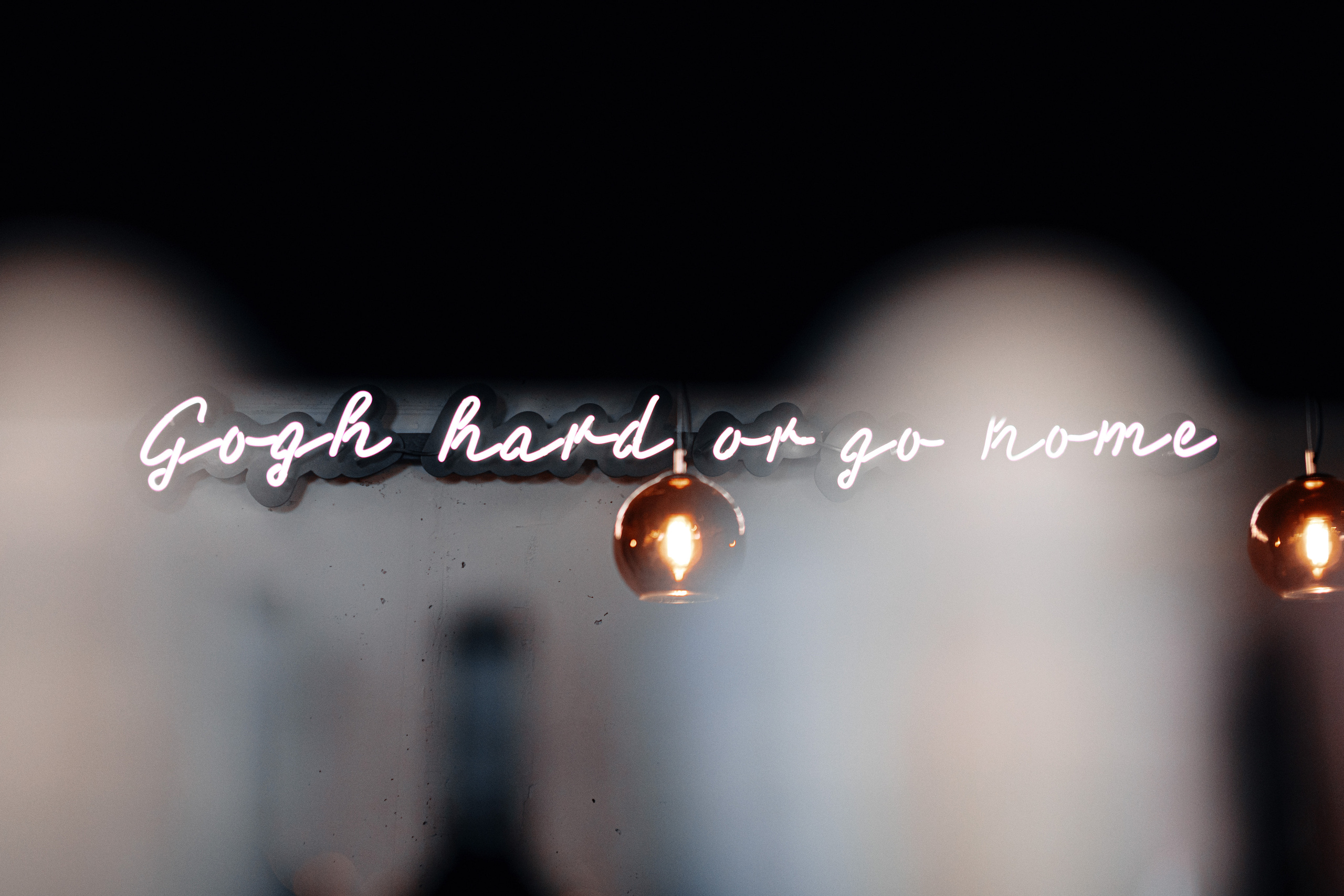 Interjers & nekustamais īpašums. BELLOW US FOTOGRĀFS RĪGA