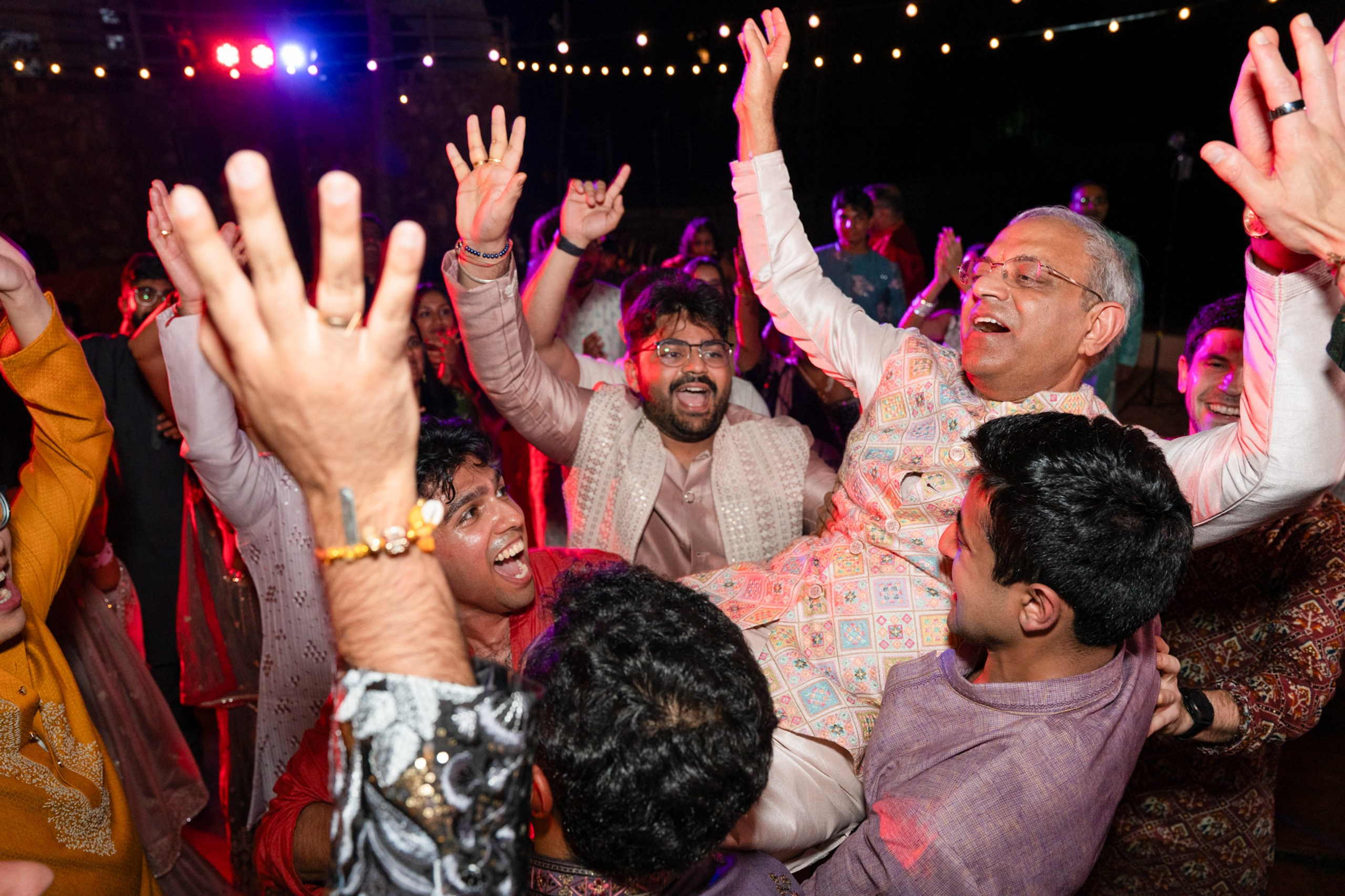 Rachi & Arjun. Elopement & Lifestyle Wedding Photographer