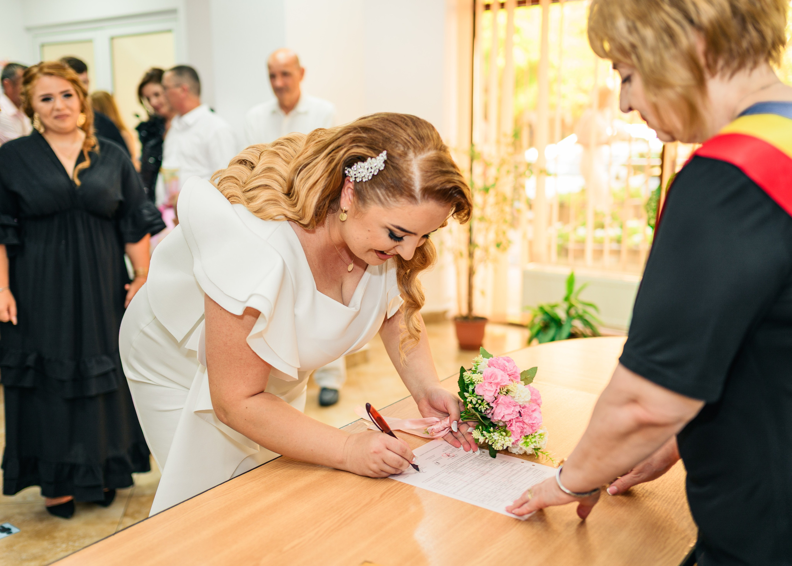 Cununie Civila — Sorin & Claudia. Fotograf de Sport, Portret, Produs, Corporate, Cultural și Evenimente în Galați | Valentin Stanciu