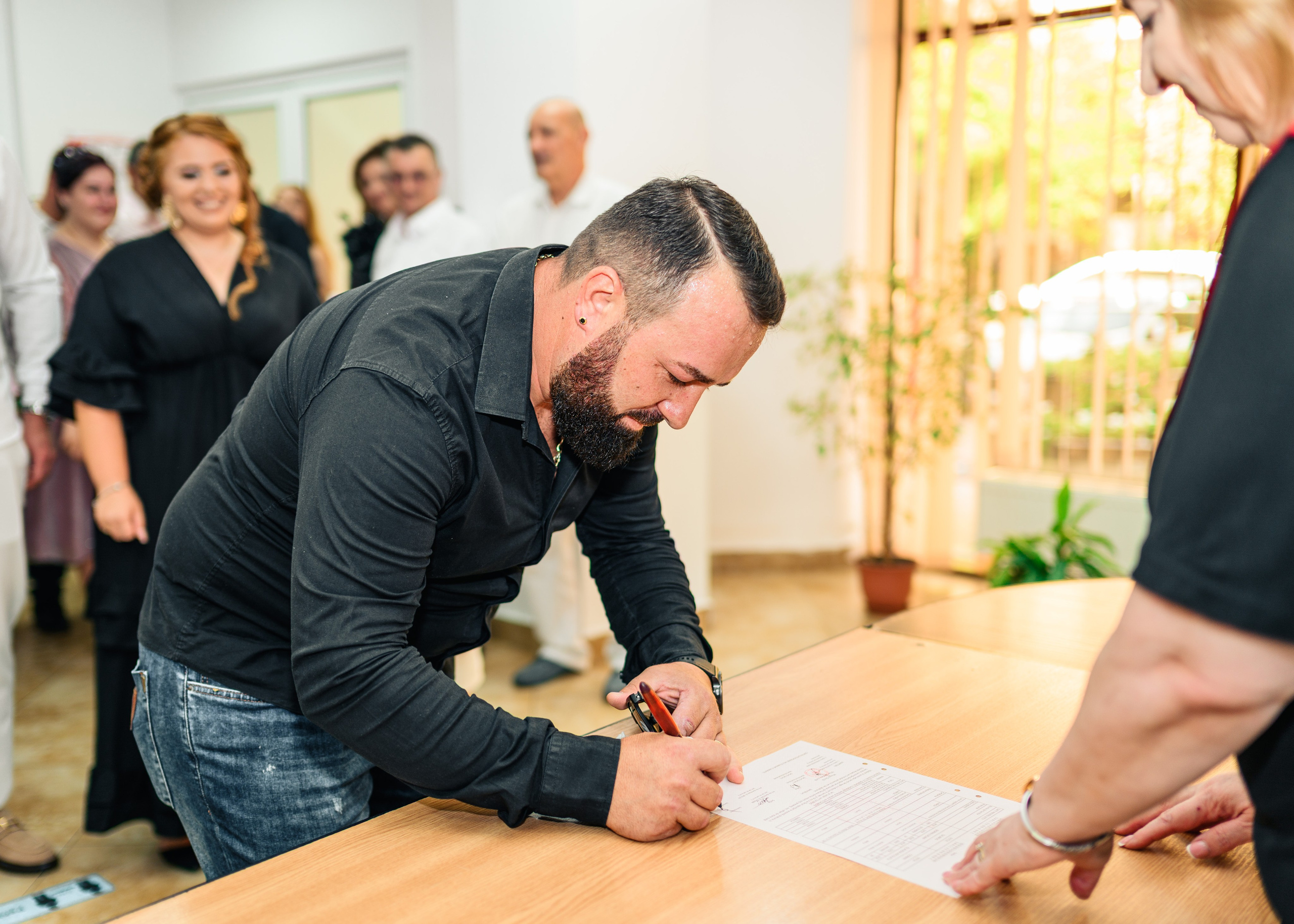 Cununie Civila — Sorin & Claudia. Fotograf de Sport, Portret, Produs, Corporate, Cultural și Evenimente în Galați | Valentin Stanciu