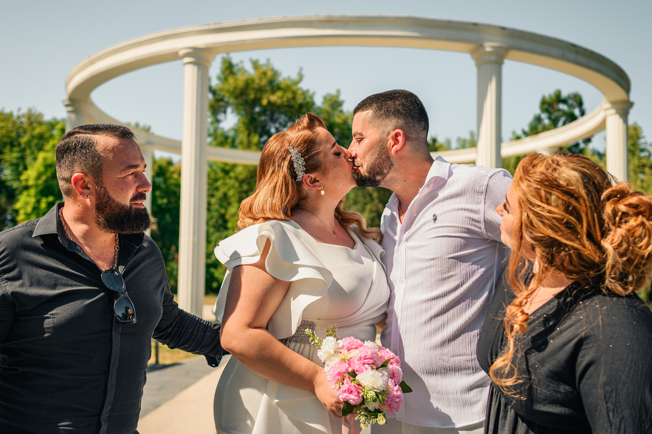 Cununie Civila — Sorin & Claudia. Fotograf de Sport, Portret, Produs, Corporate, Cultural și Evenimente în Galați | Valentin Stanciu