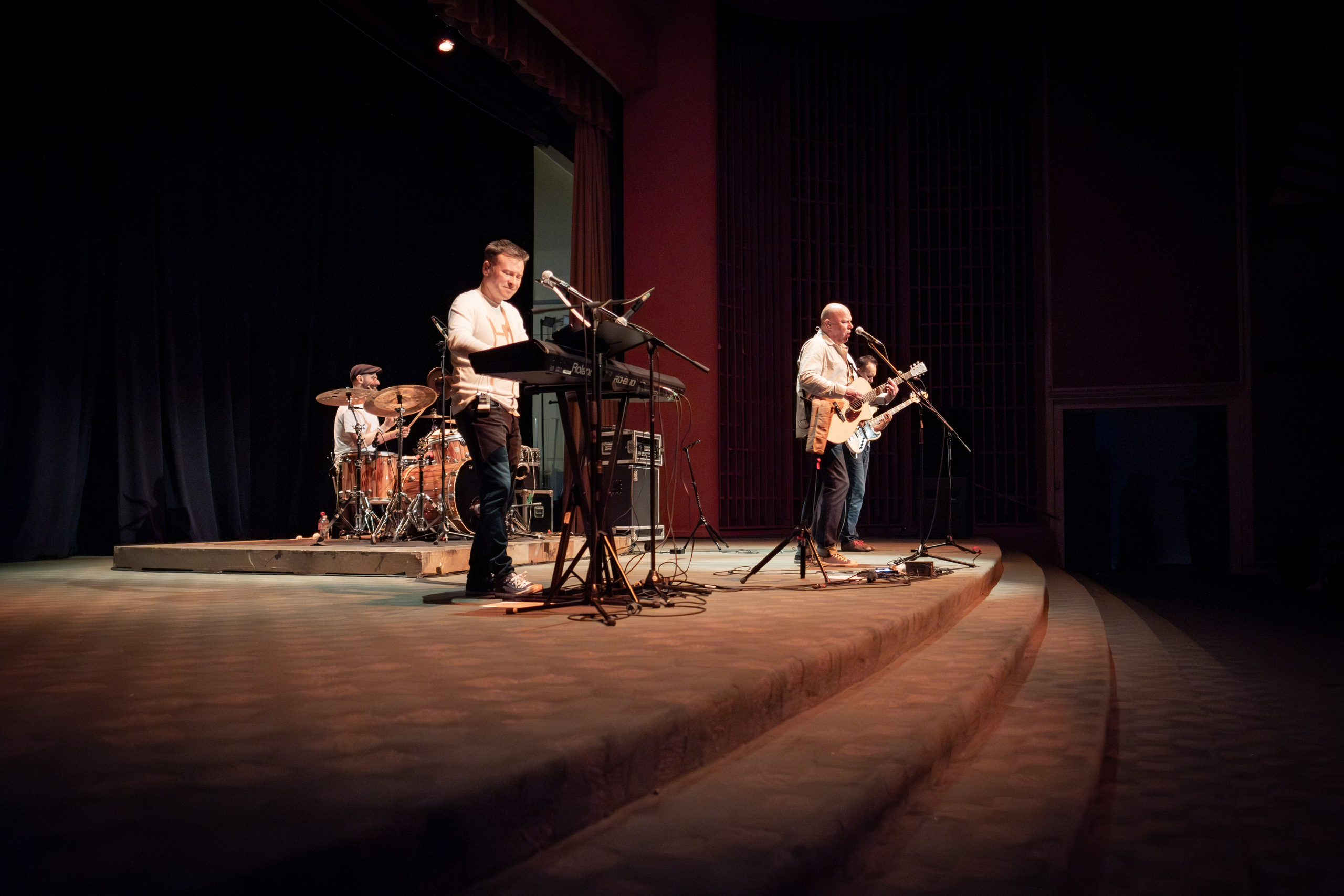 NESCHASTNY SLUCHAI / 2024. Reportage concert portrait photography in the San Francisco Bay Area