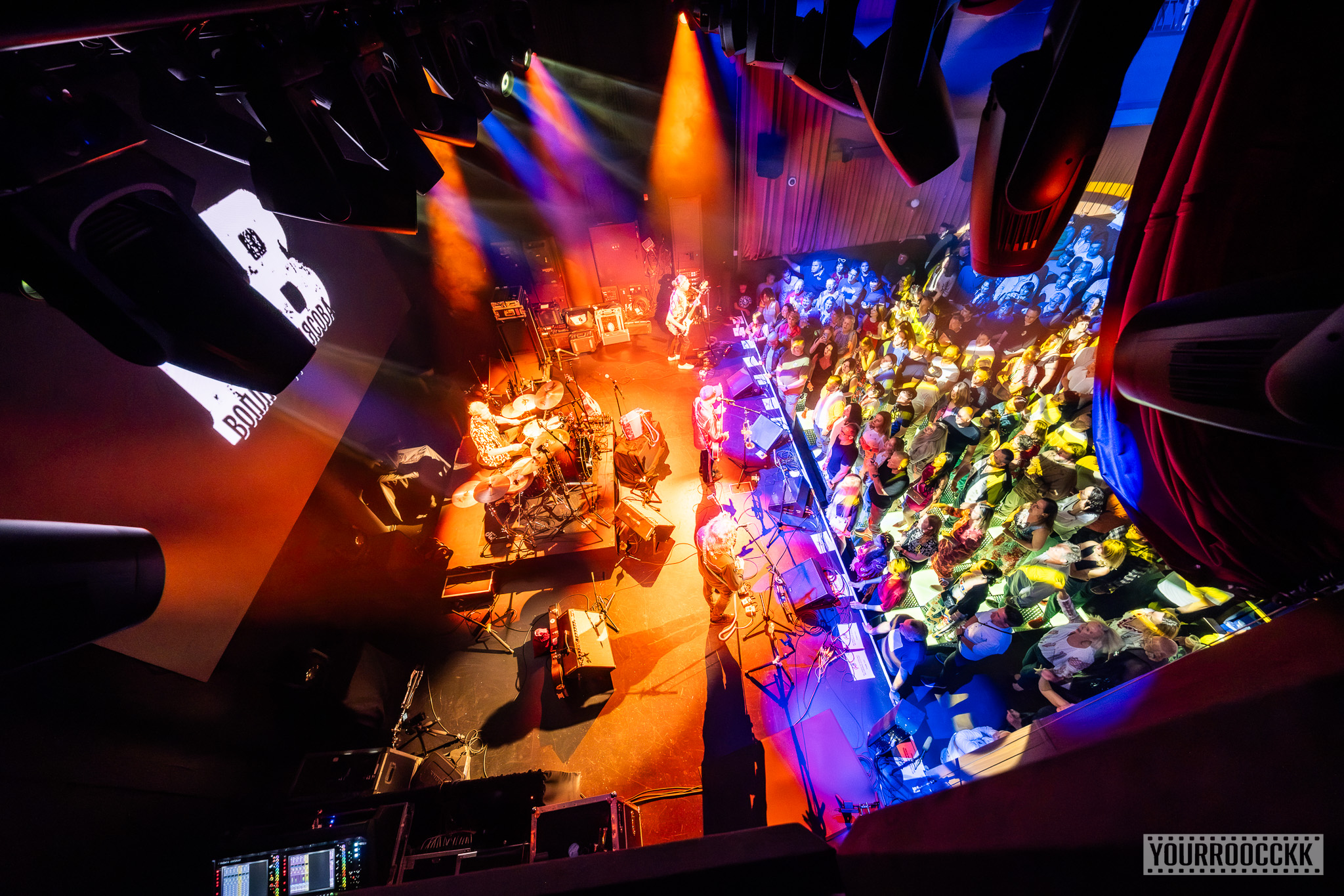 BB / VOPLI VIDOPLIASSOVA. Reportage concert portrait photography in the San Francisco Bay Area