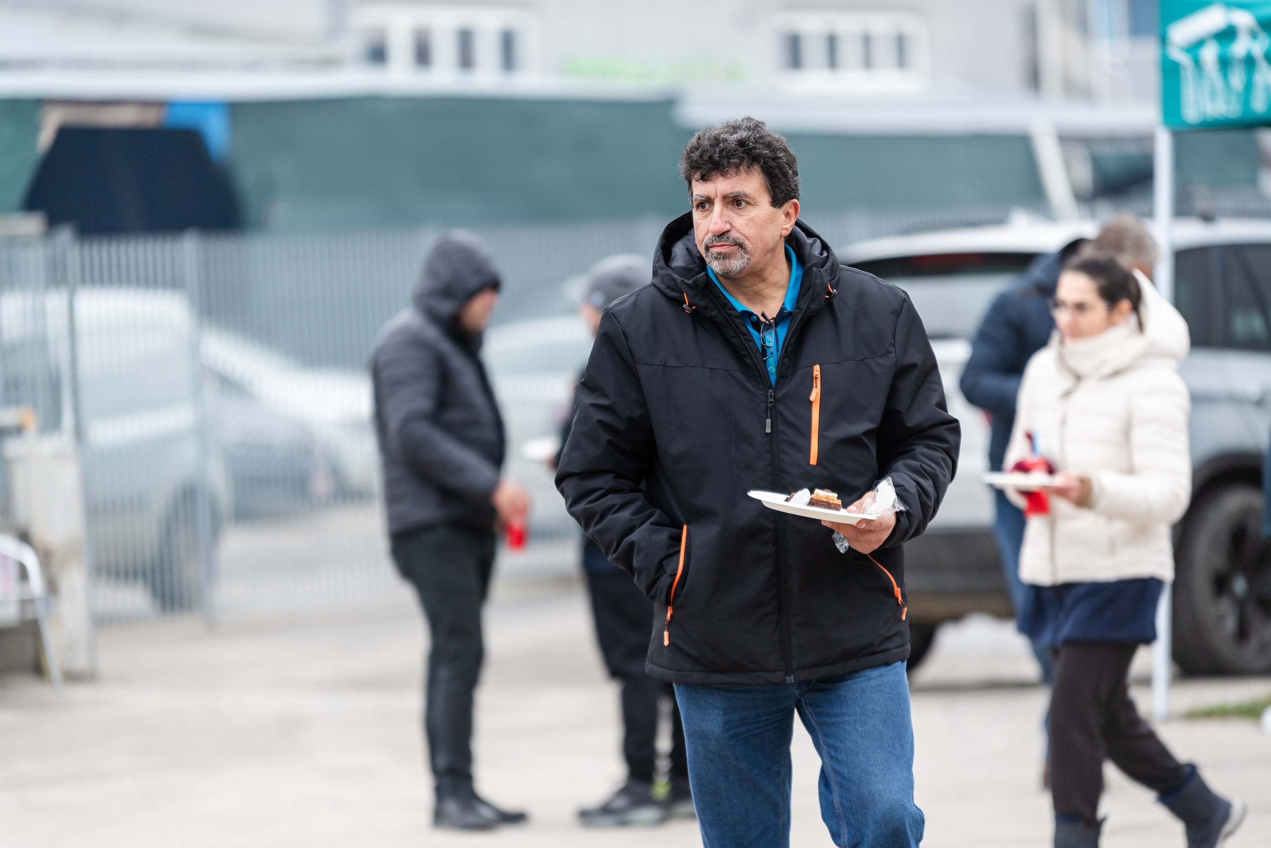 Petreceri corporate. Mugurel anghel