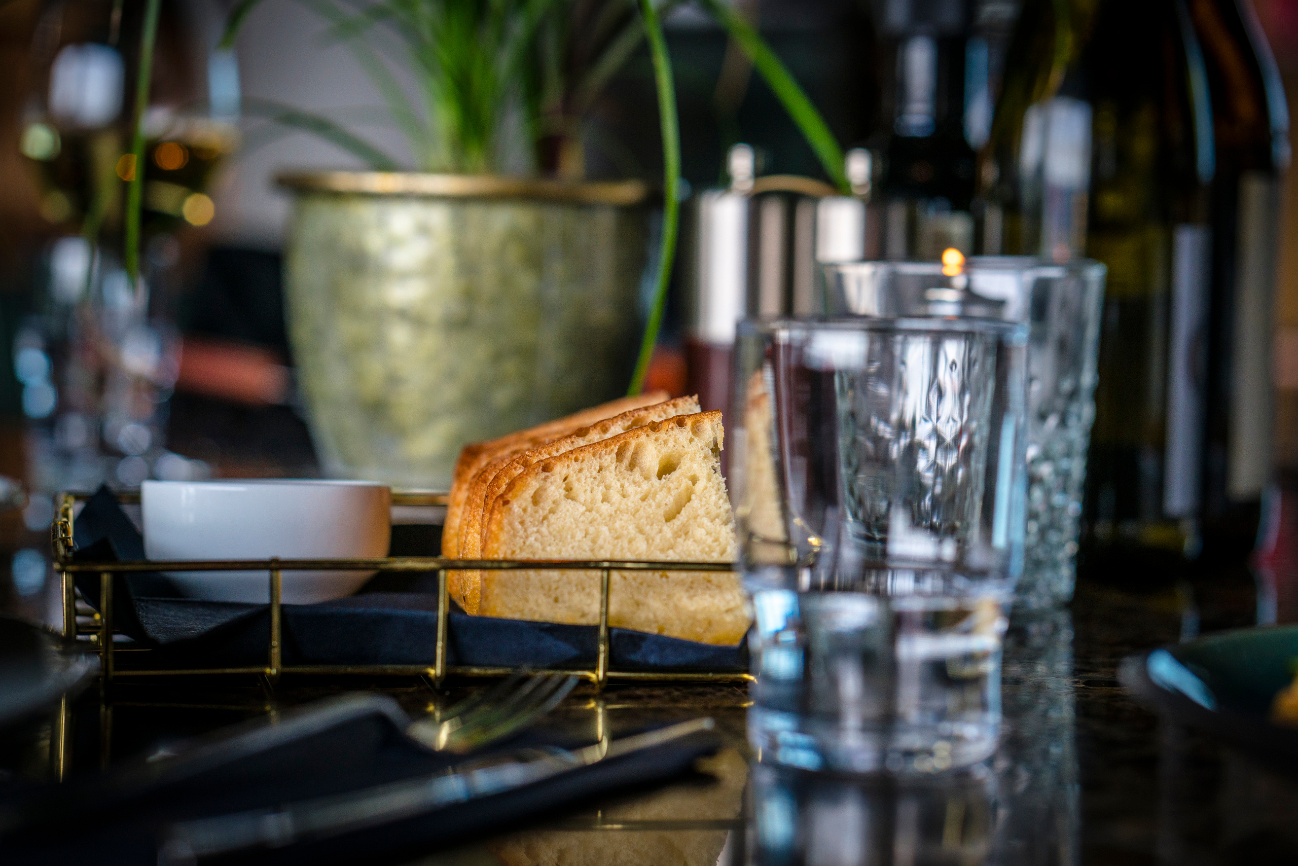 Glass. Bryllupsfotograf, videograf, Norge. Wedding photography, Norway