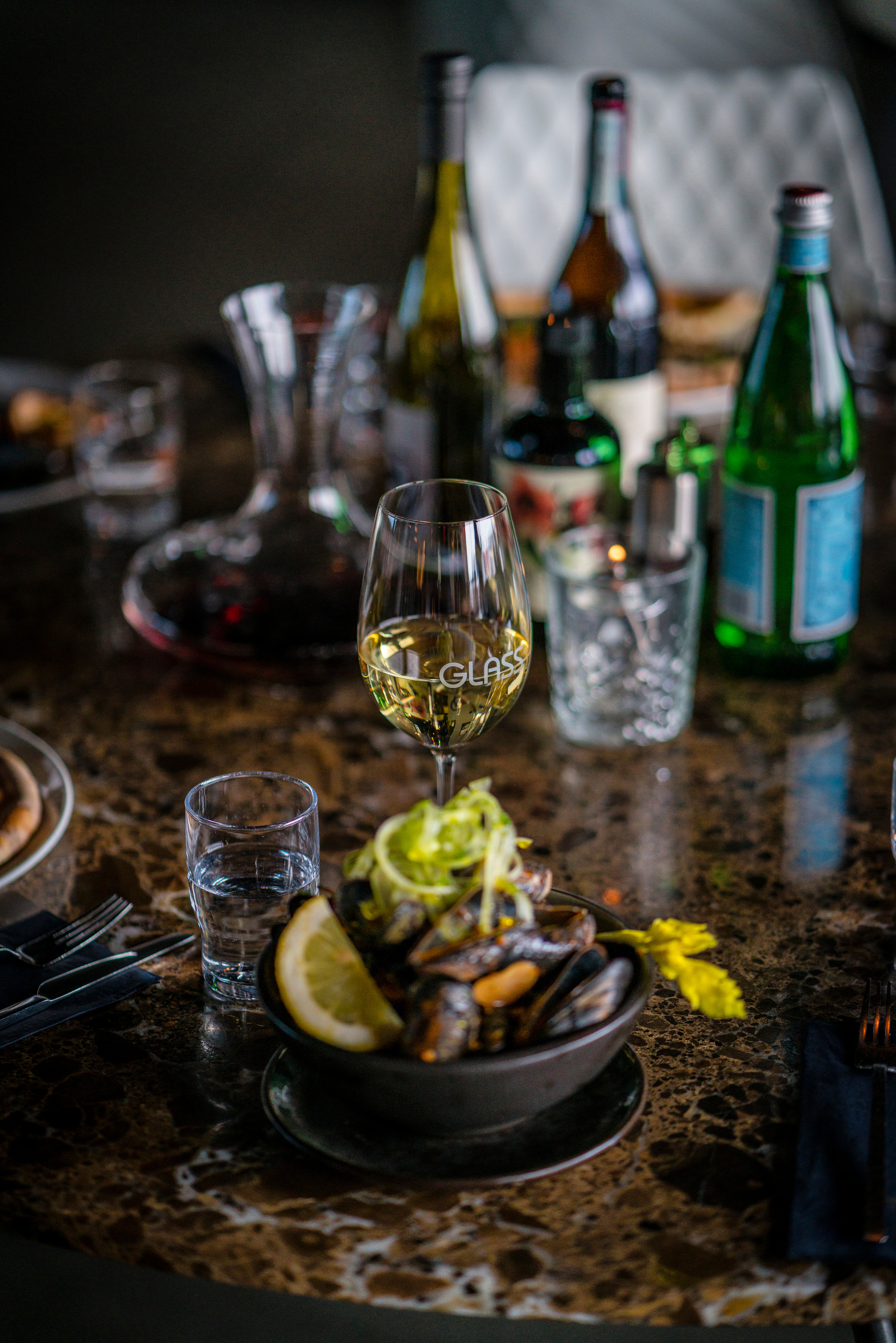 Glass. Bryllupsfotograf, videograf, Norge. Wedding photography, Norway