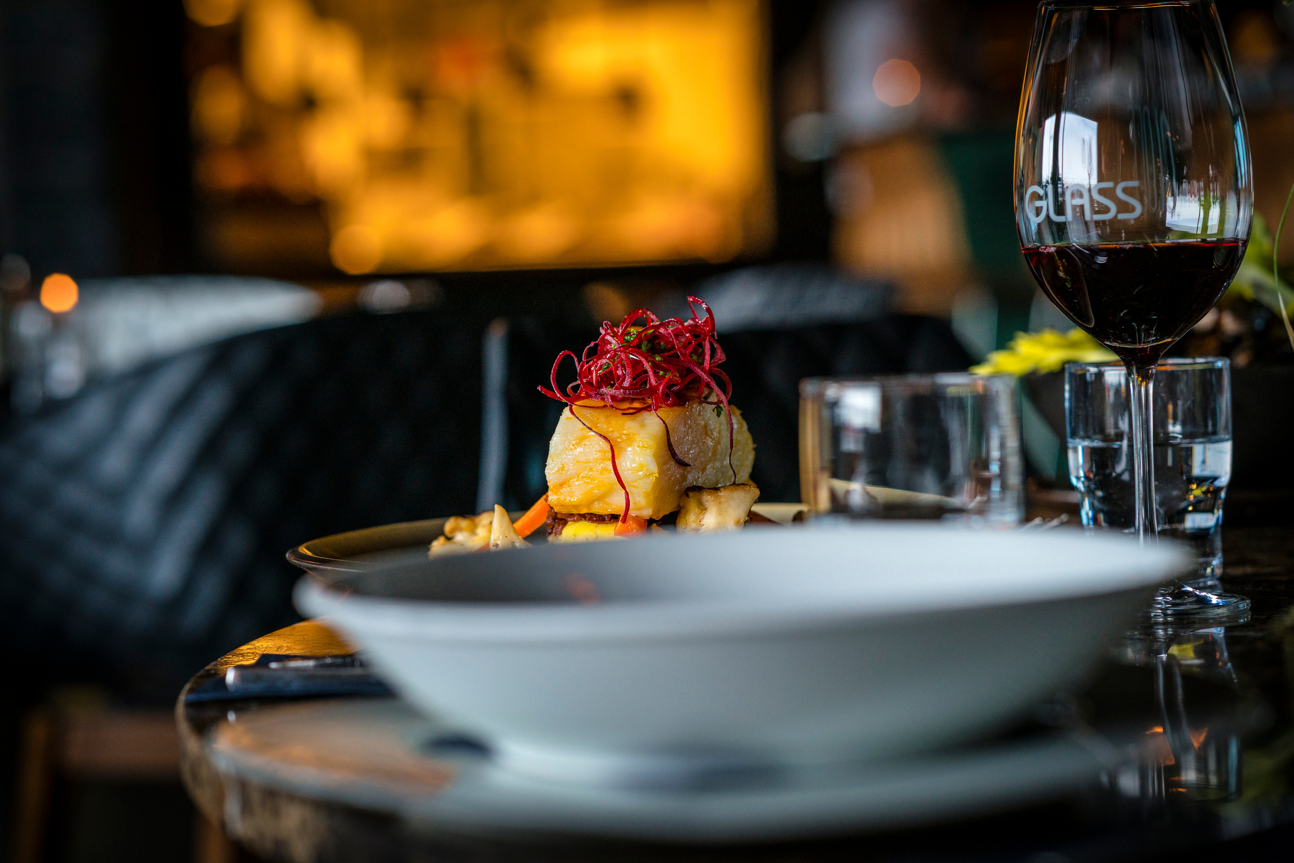 Glass. Bryllupsfotograf, videograf, Norge. Wedding photography, Norway