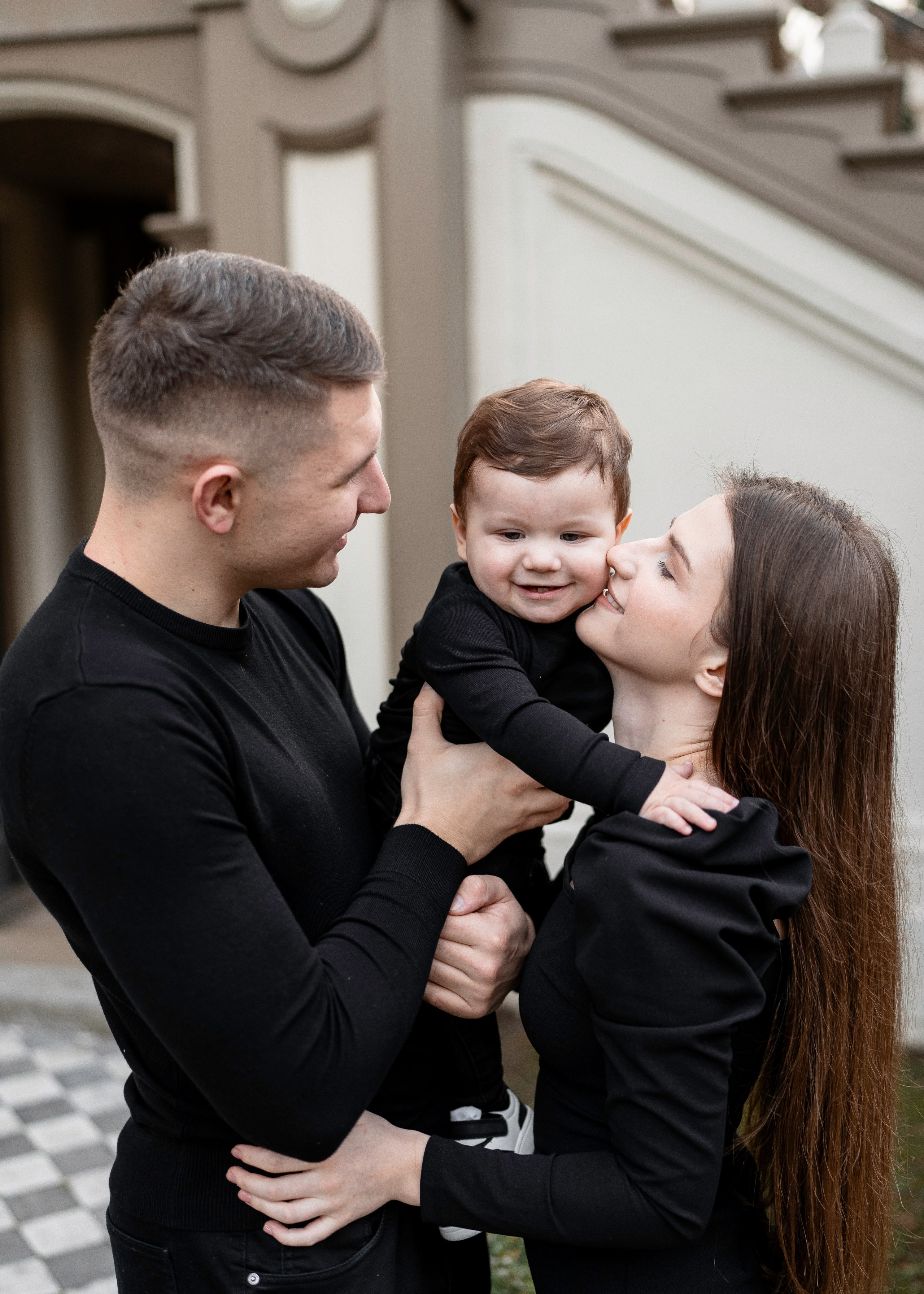 Artem, Nadia & Elisha. Family photographer in Sacramento | Sofia Pavenko