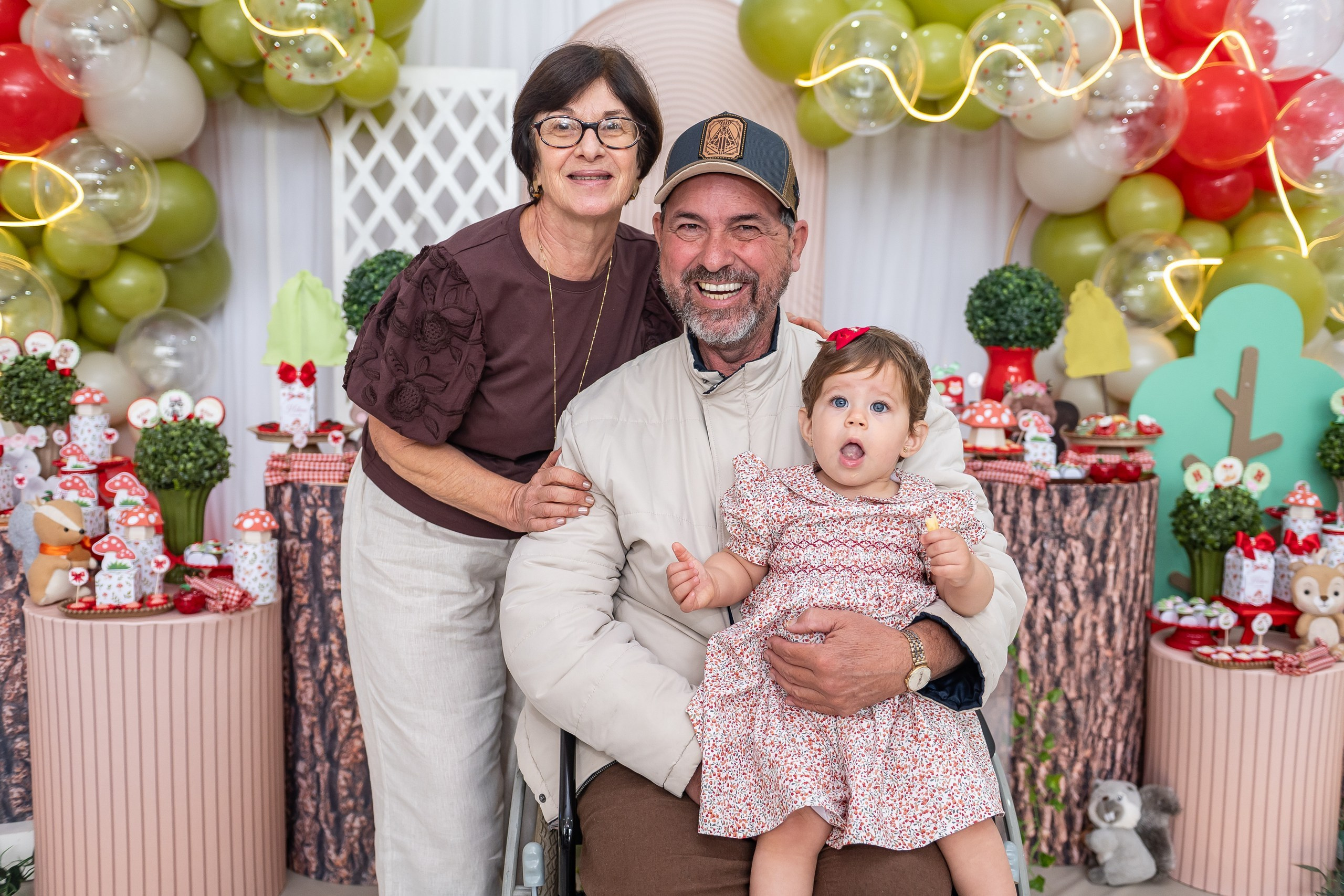 Helena - 1 ano | Buffet Candy Kids. Missaka Fotografia