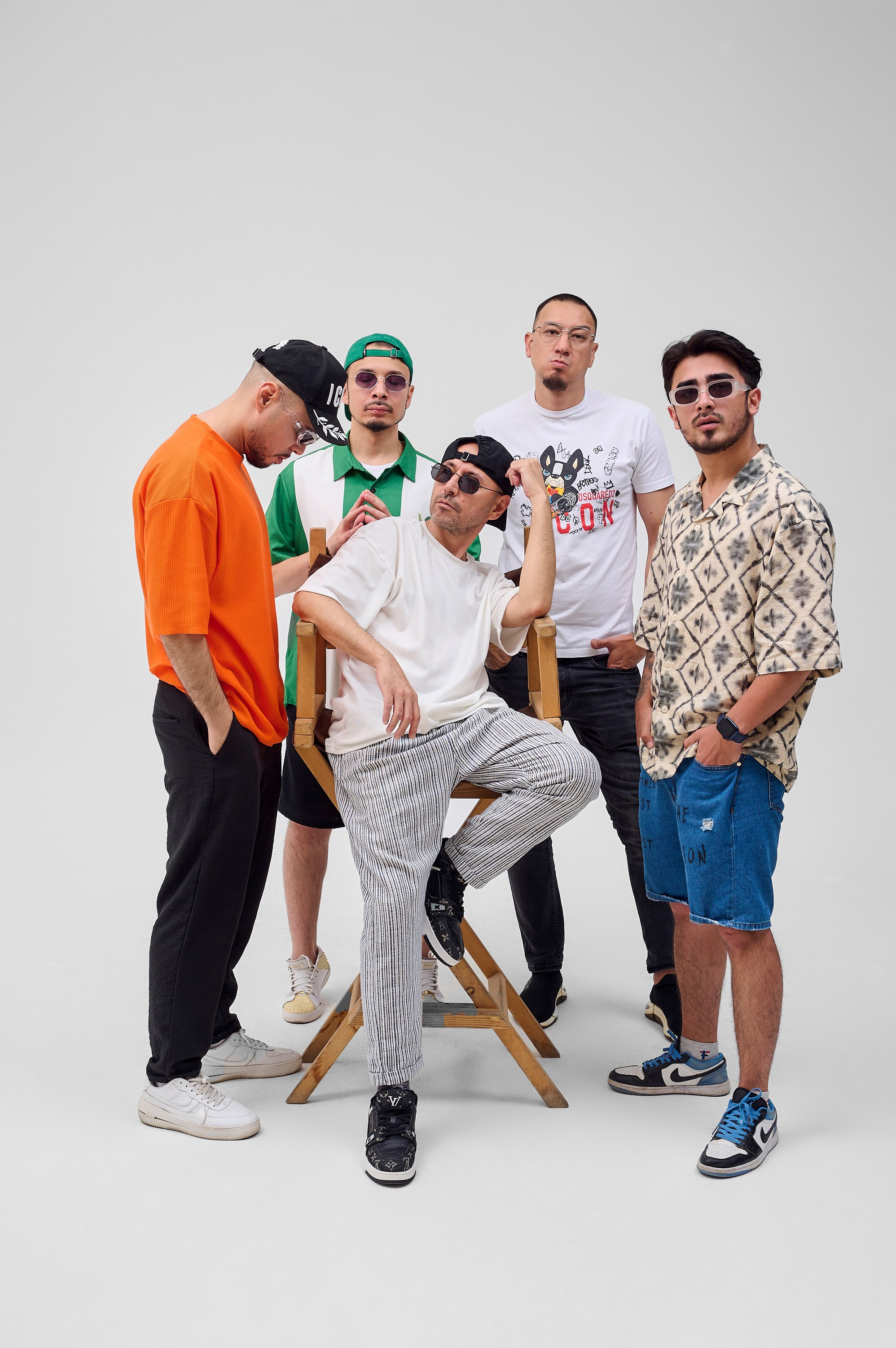 Валентин. 2astudio.uz