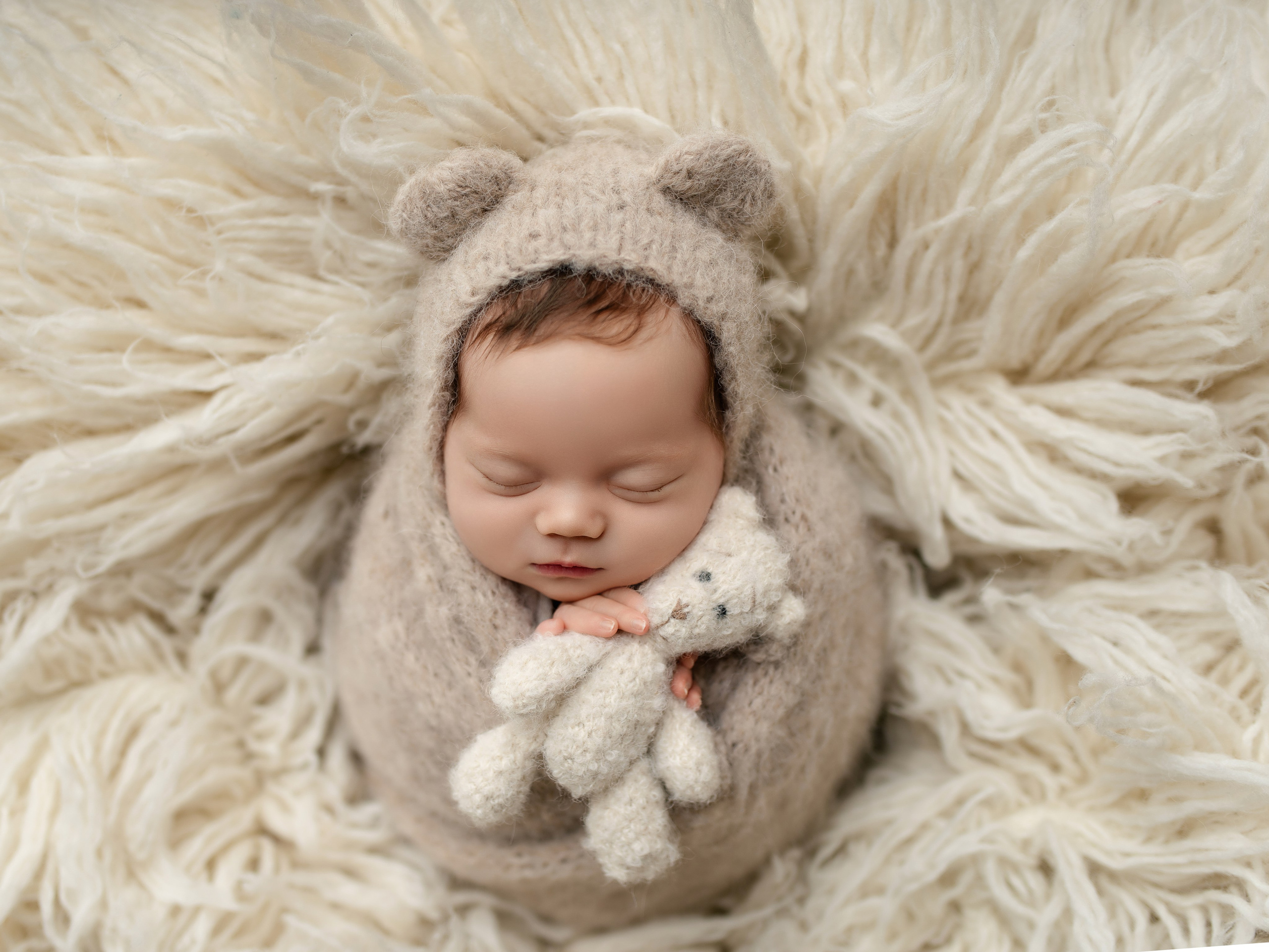 Esu Aleksandra naujagimių ir kudikių fotografė iš Vilniaus