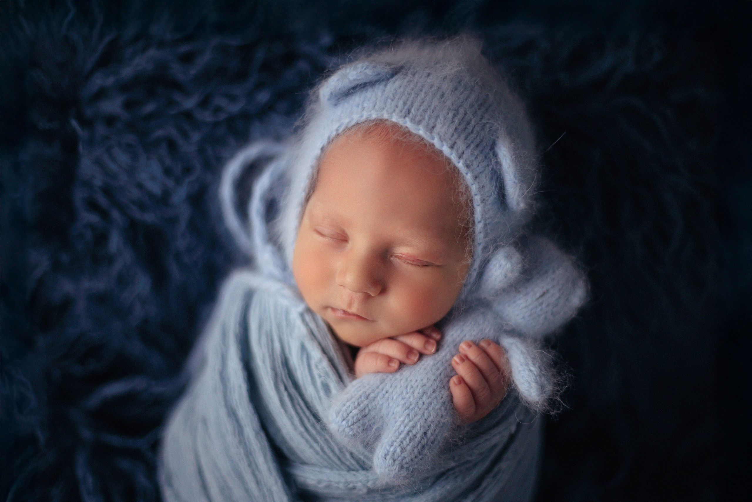 Şedinţe Newborn - Primele amintiri cu bebeluşul tău. Elena Mascan – Fotograf newborn, maternitate, portret, smash the cake & branding personal | La Femme Studio Photograpy|Constanţa