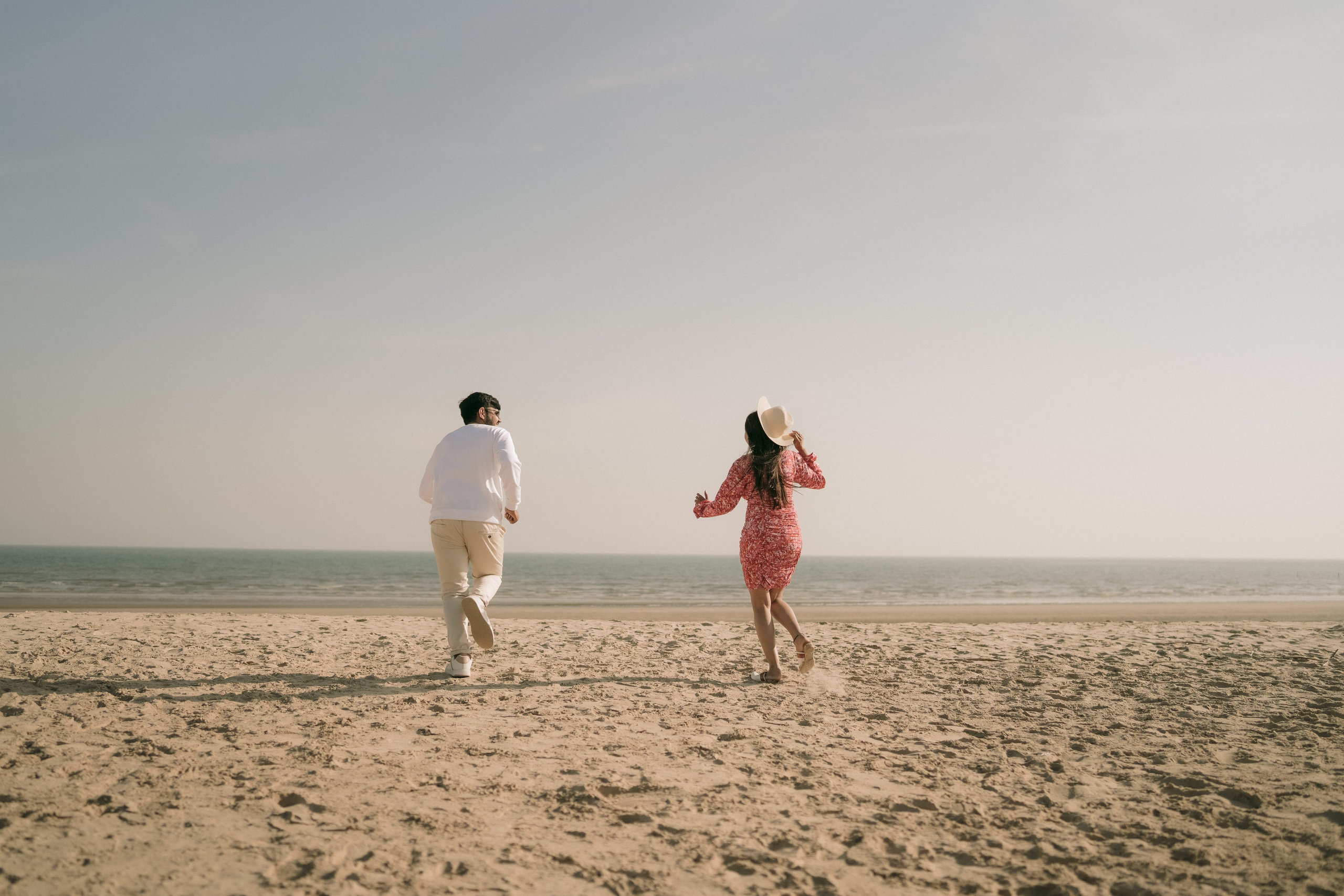 COUPLE SESSIONS. Love Emotions Weddings