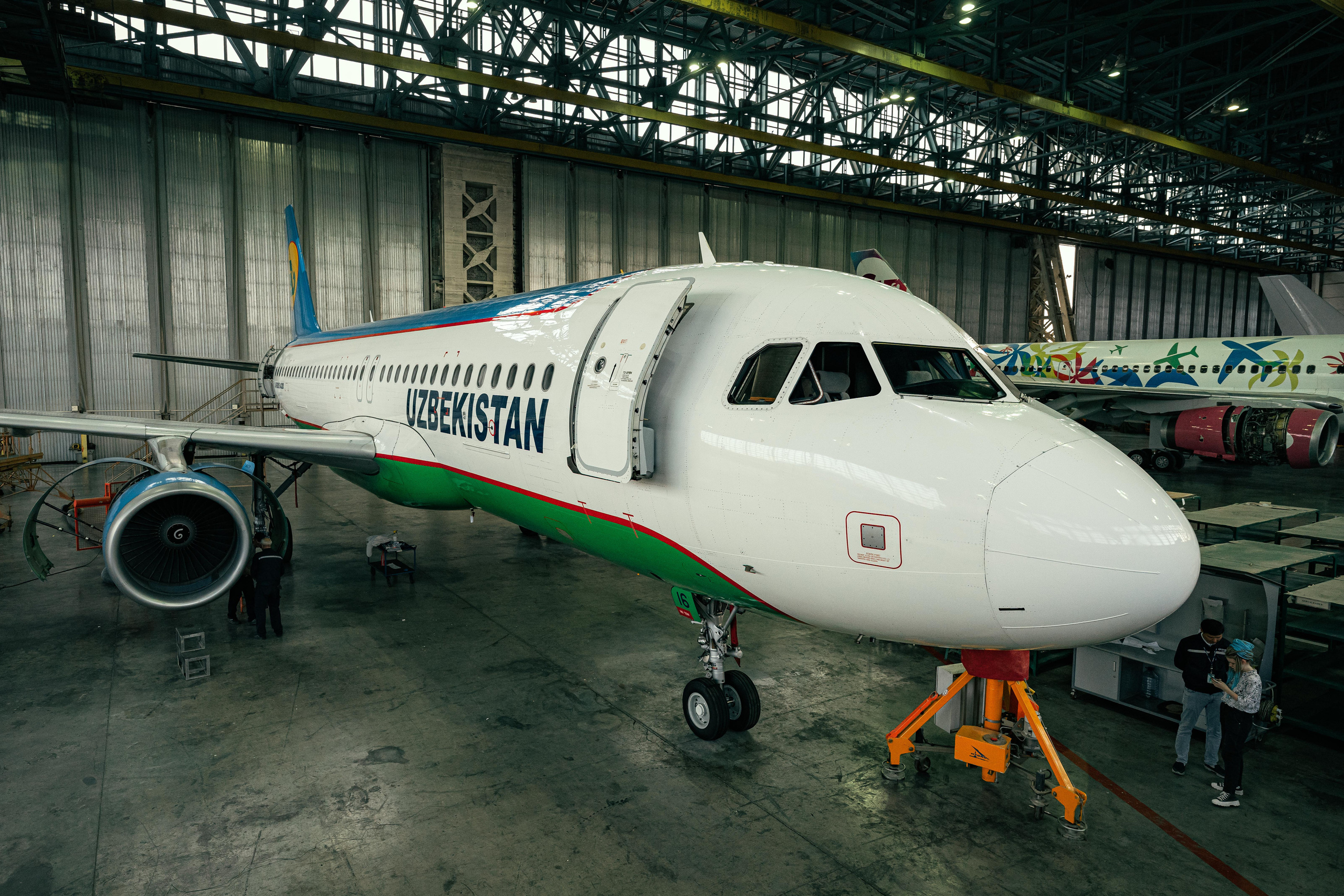 Uzbekistan Airways Technics. Георгий Намазов | Фотограф в Ташкенте