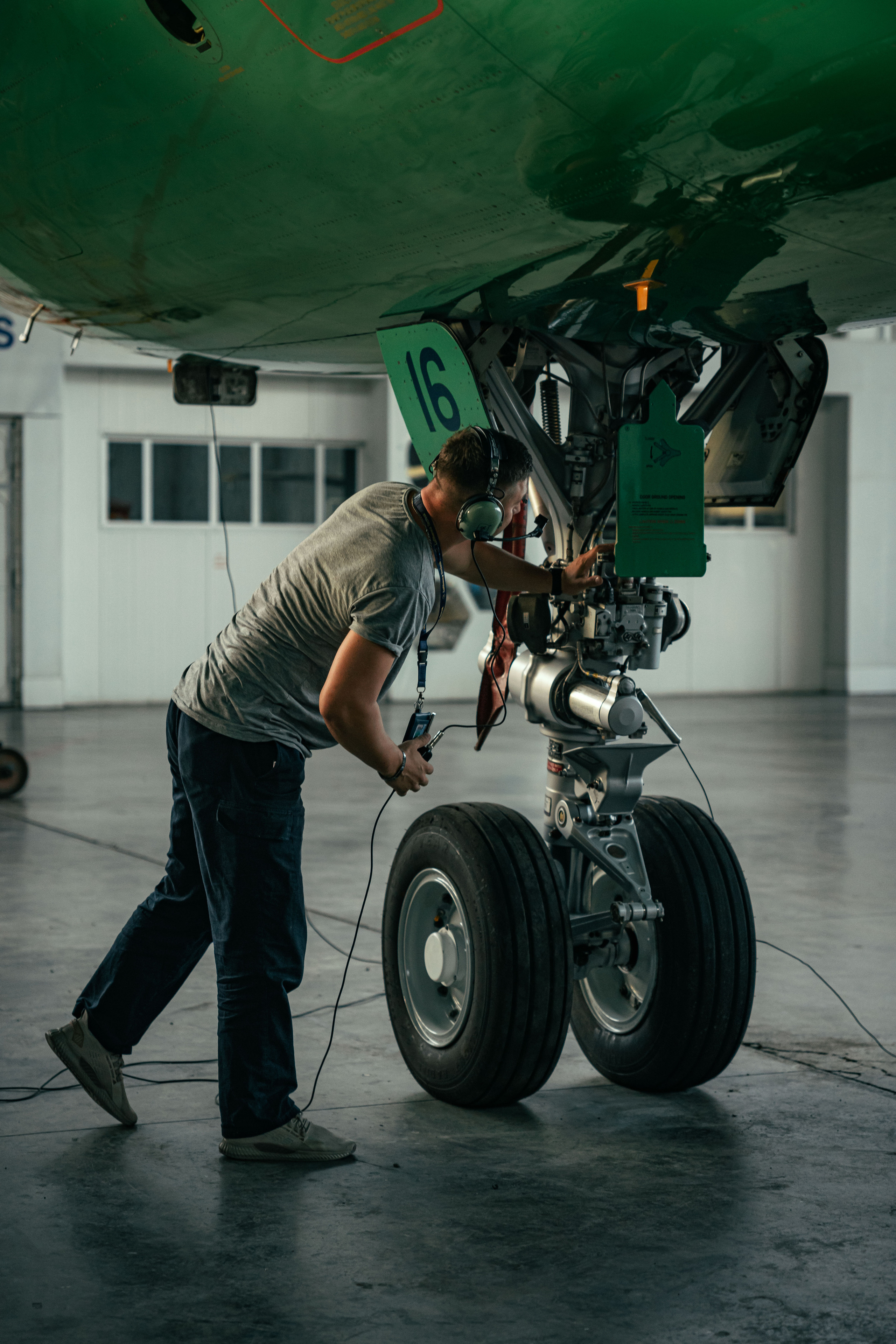 Uzbekistan Airways Technics. Георгий Намазов | Фотограф в Ташкенте