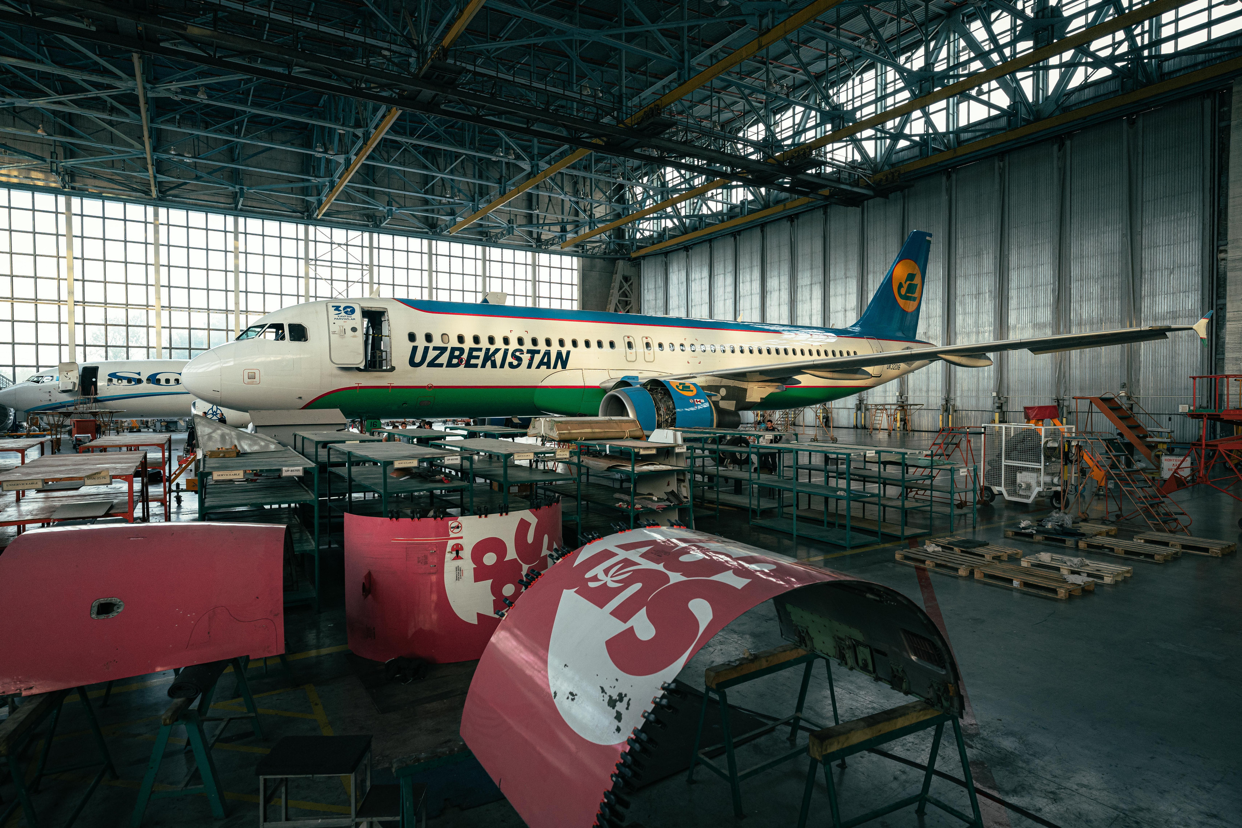 Uzbekistan Airways Technics. Георгий Намазов | Фотограф в Ташкенте