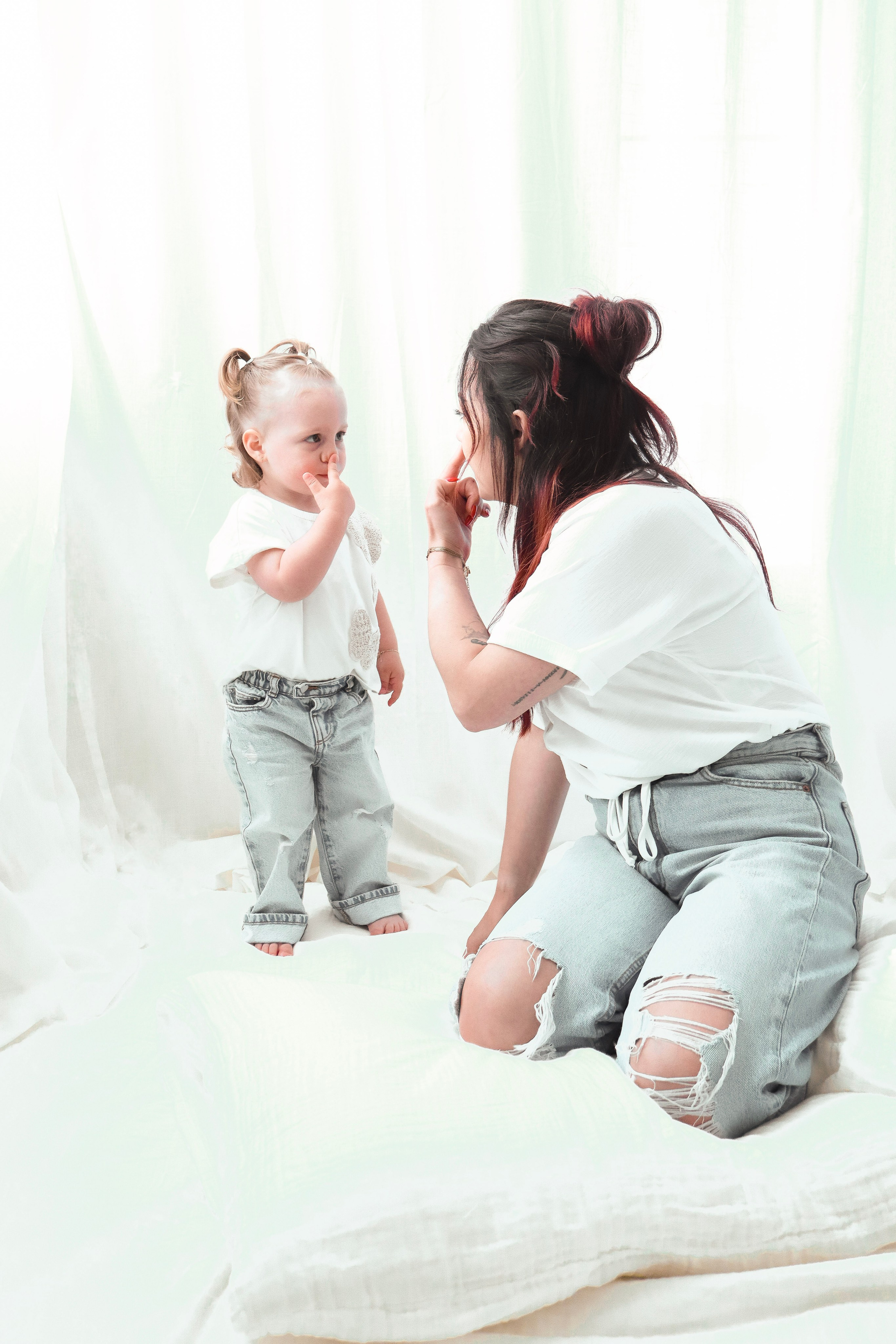 Mommy & mee fotoshoot. Zwangerschapsfotografie, newborn, gezinnen, branding, liefde én geboortefotografie