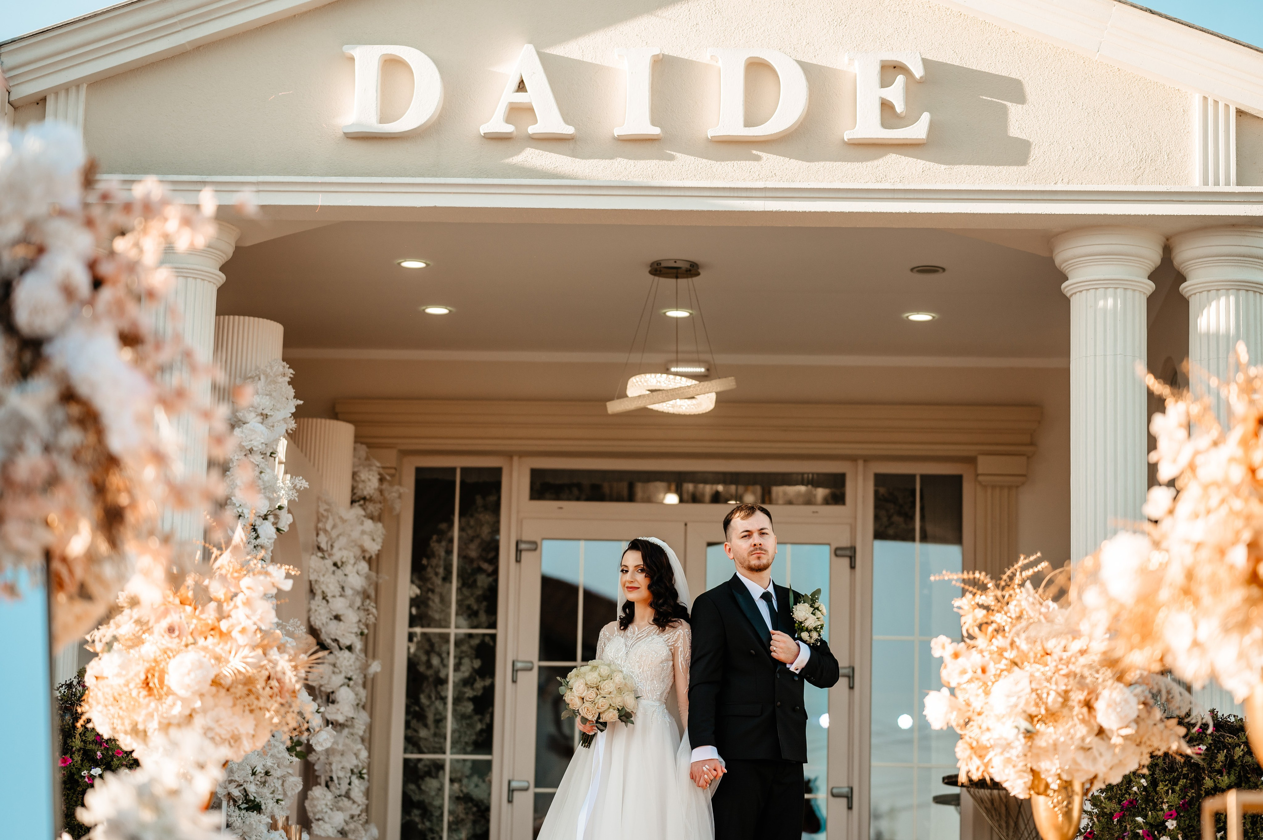 Claudia & Catalin. Mariusclaudiucojocaru.wfolio.pro