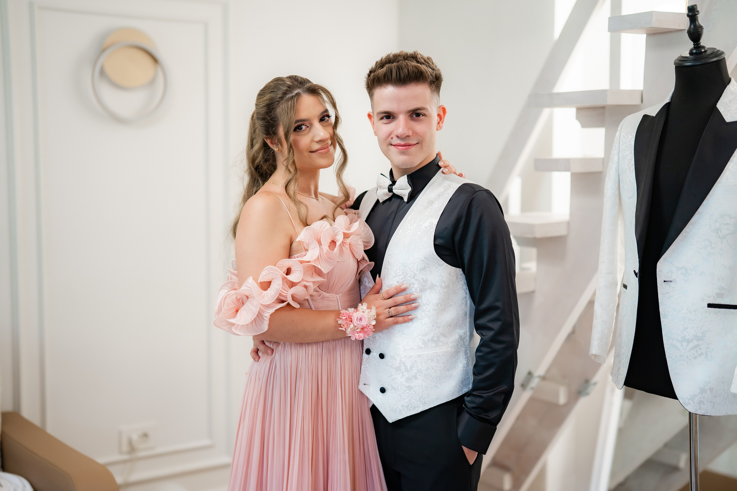Nunta in mijloc de vara - Anne Marie & Cristian. Fotografi de nunta in Bucuresti, Iulia si Stefan Ovidiu