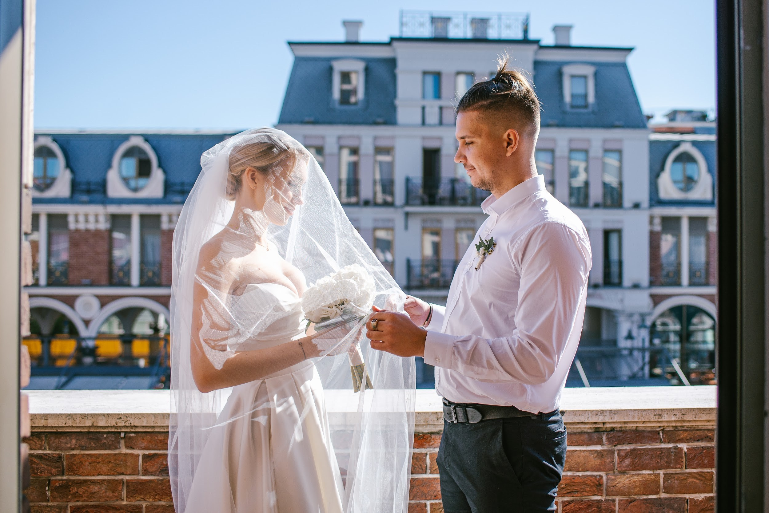 Wedding in Batumi for foreigners — Papers in 9 hours, Ceremony and Photographer. Арт Ивент Студио — Самое рейтинговое свадебное агентство в Грузии