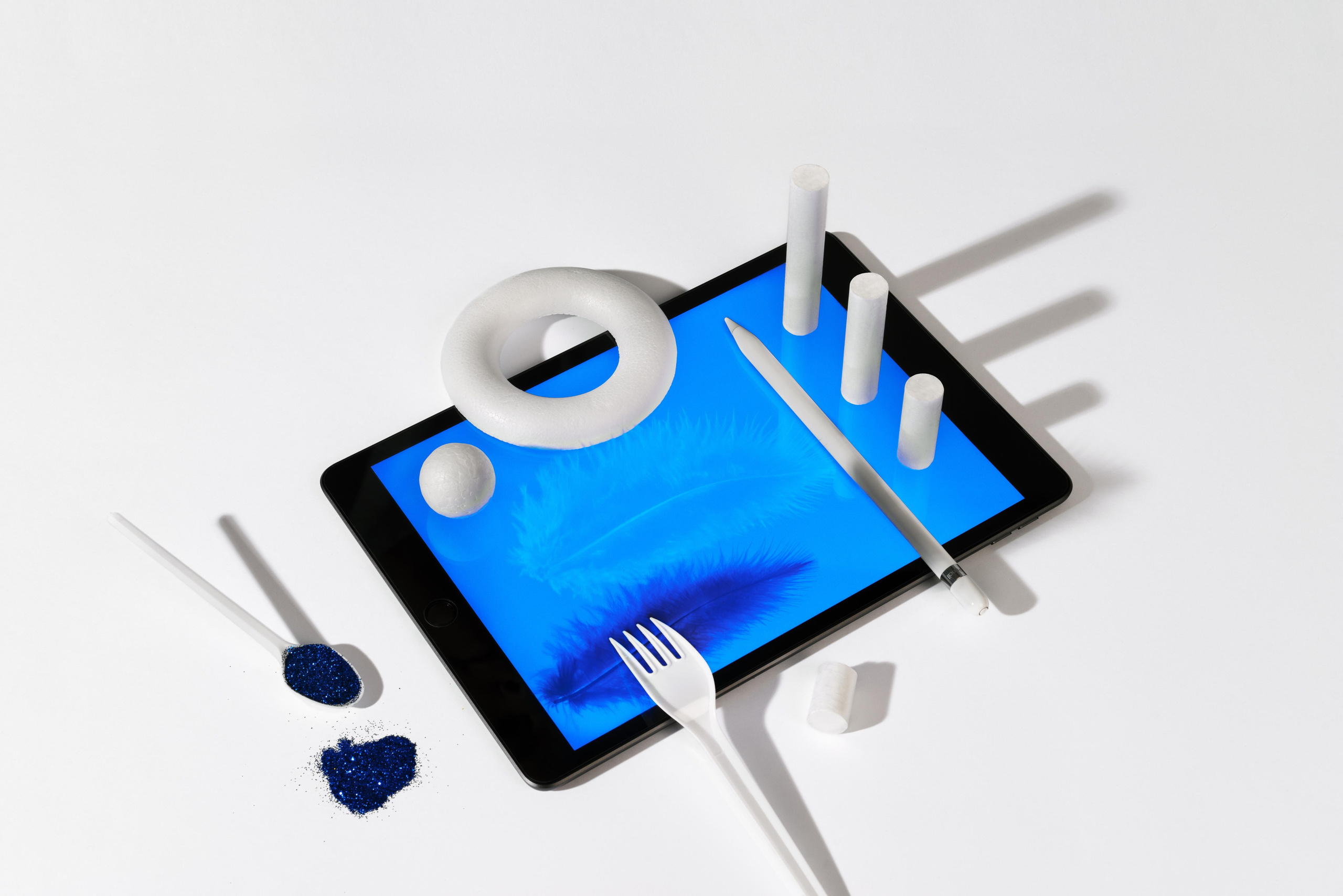 Tinkoff journal. Photographe de produits et natures mortes à Paris