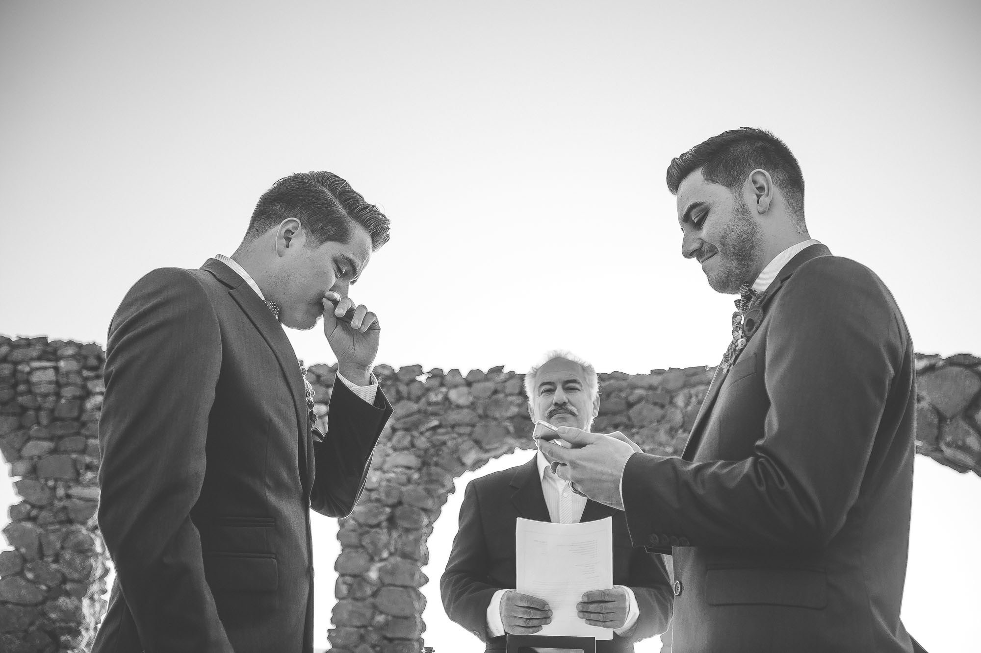 Two Grooms Valle de Guadalupe. Estudio de fotografia en Tijuana
