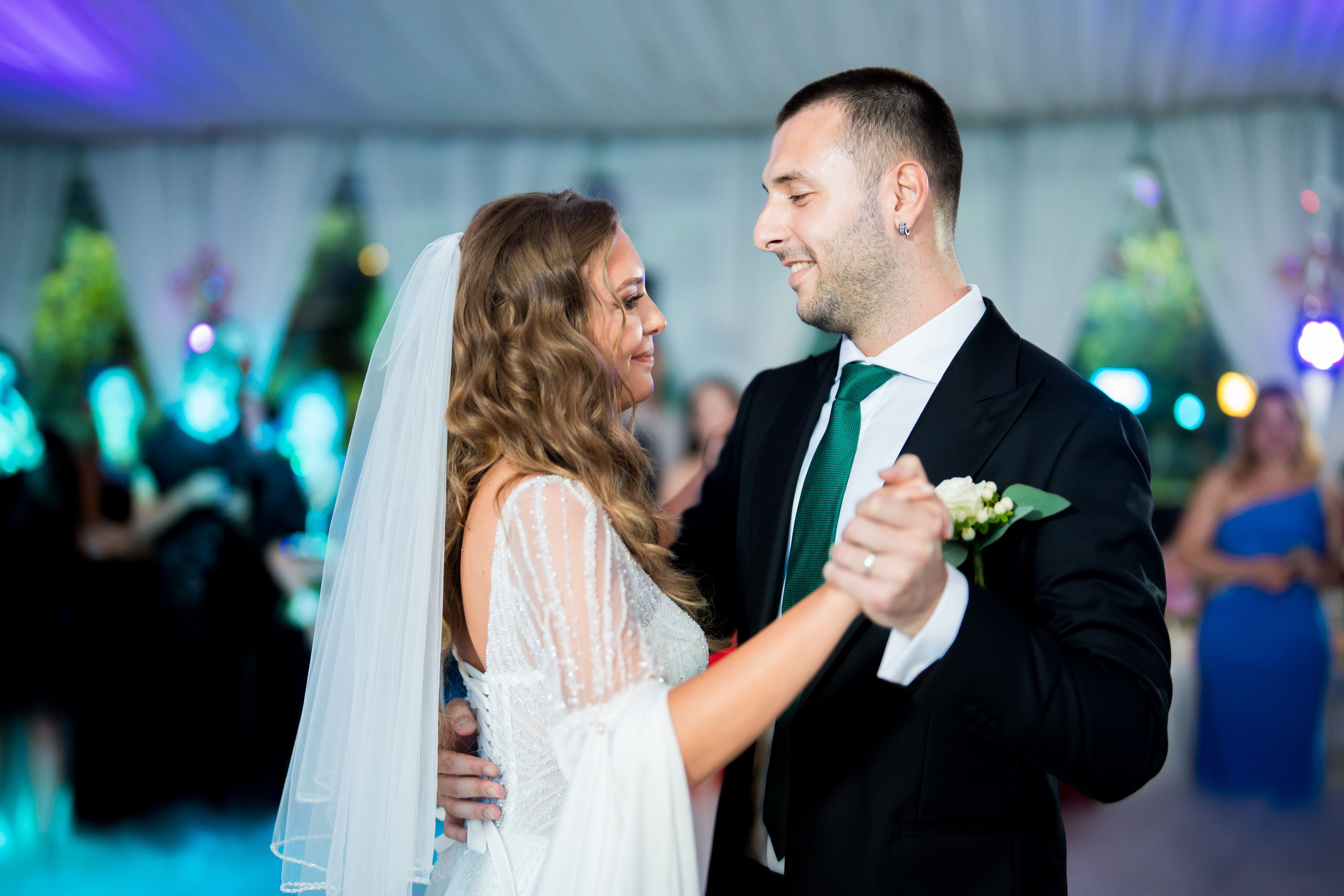 PARTY. Gabriel Florea — Fotograf nuntă București