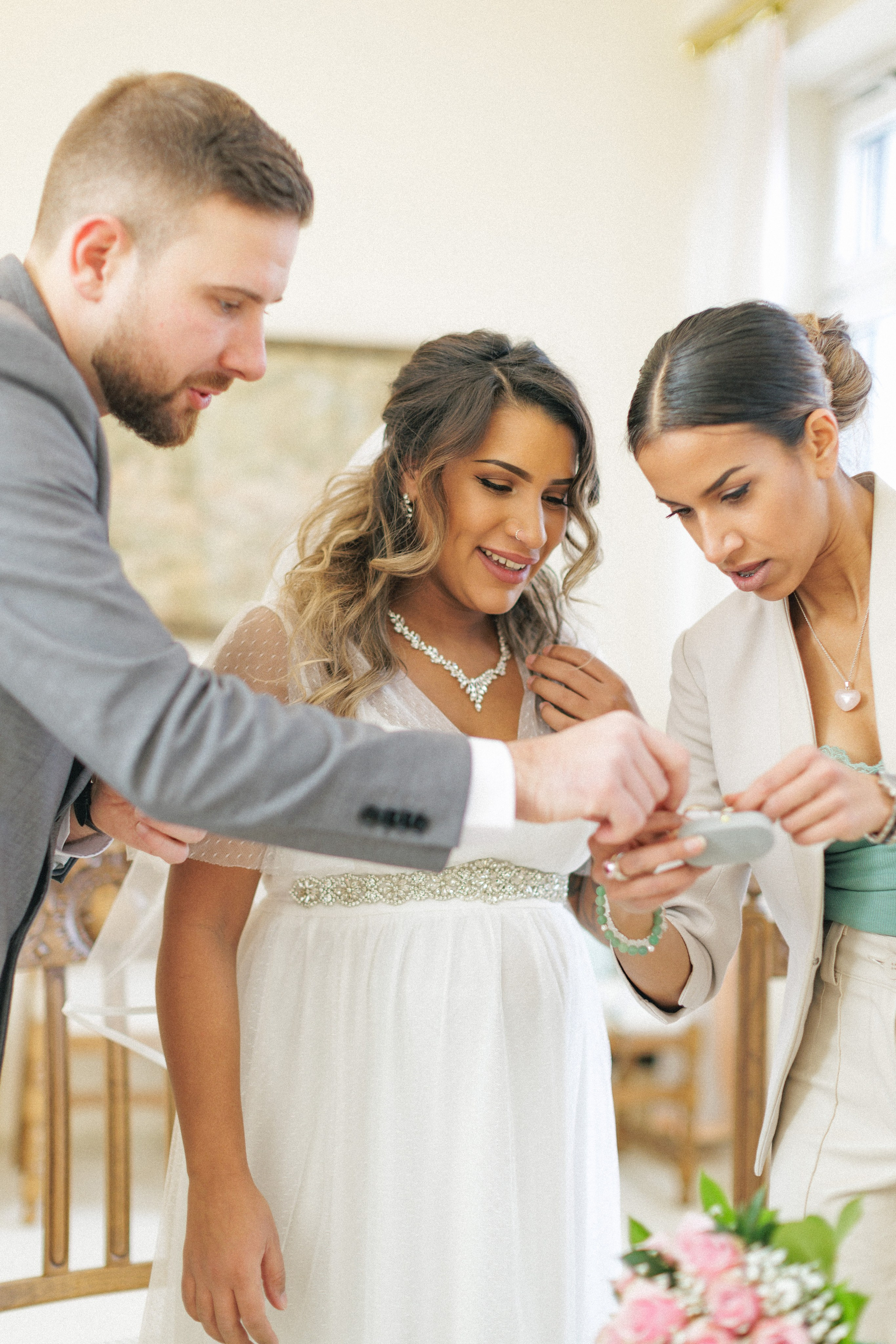 Hochzeitsfotoshooting in Hamburg Morisha und Senco. Hochzeitsfotograf und Hochzeitsvideograf aus Hamburg | Roka21Film