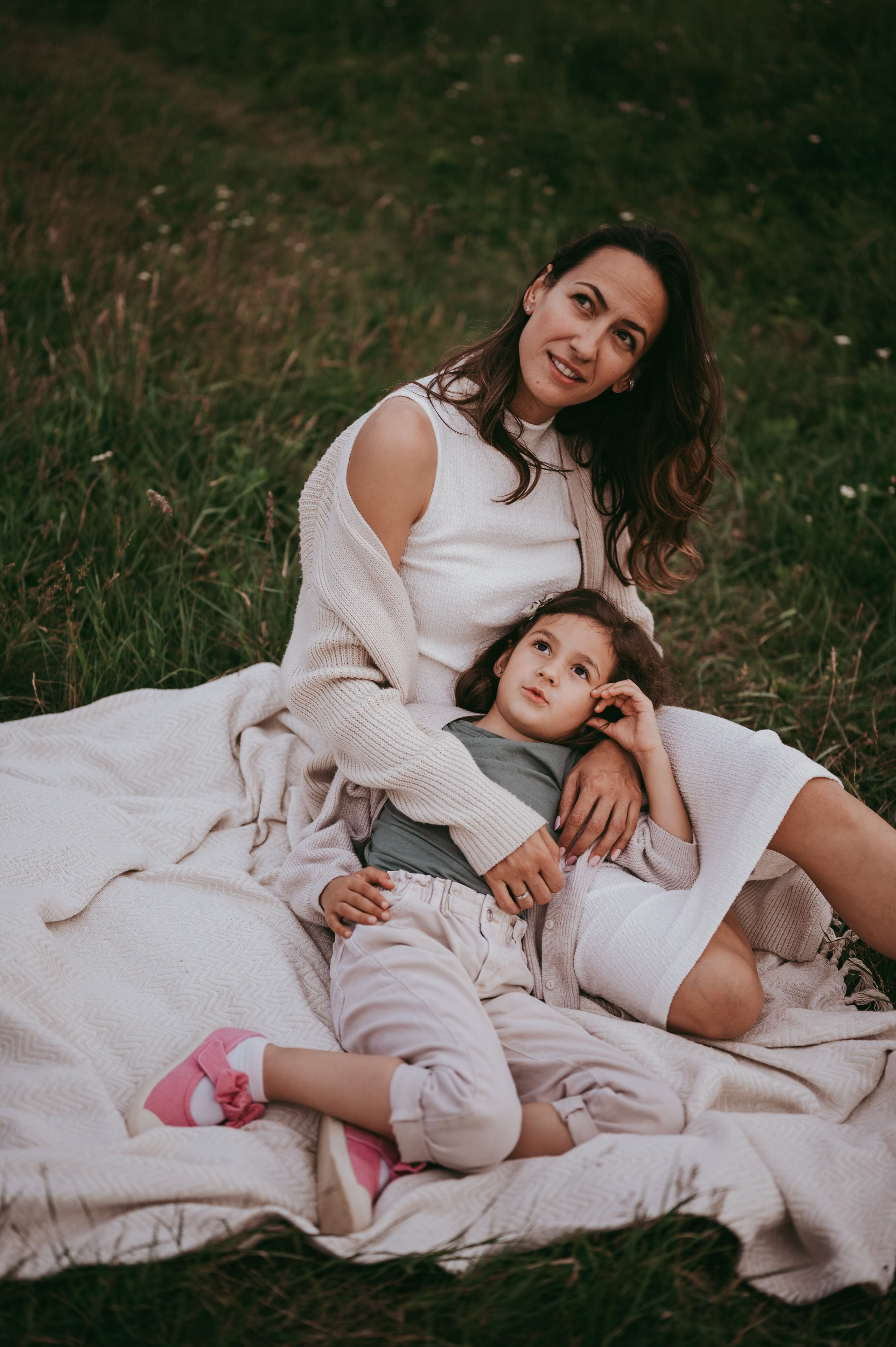 Bojana i Srna / mammy and me photosession. Deciji i porodicni fotograf u Beogradu Oksana Skendzic