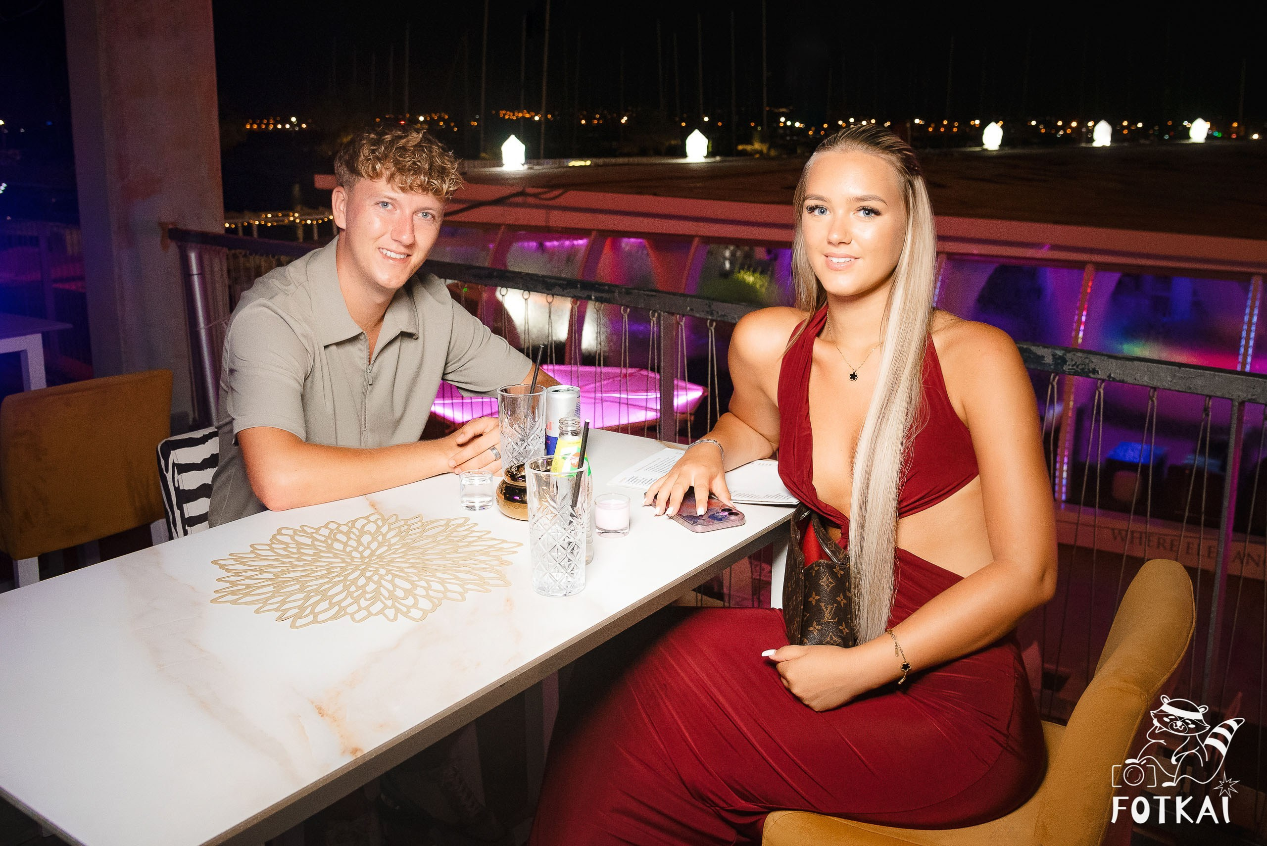 FOTKAI — guía mediática por las ciudades de España: fotos de eventos y conciertos, agenda, entrevistas