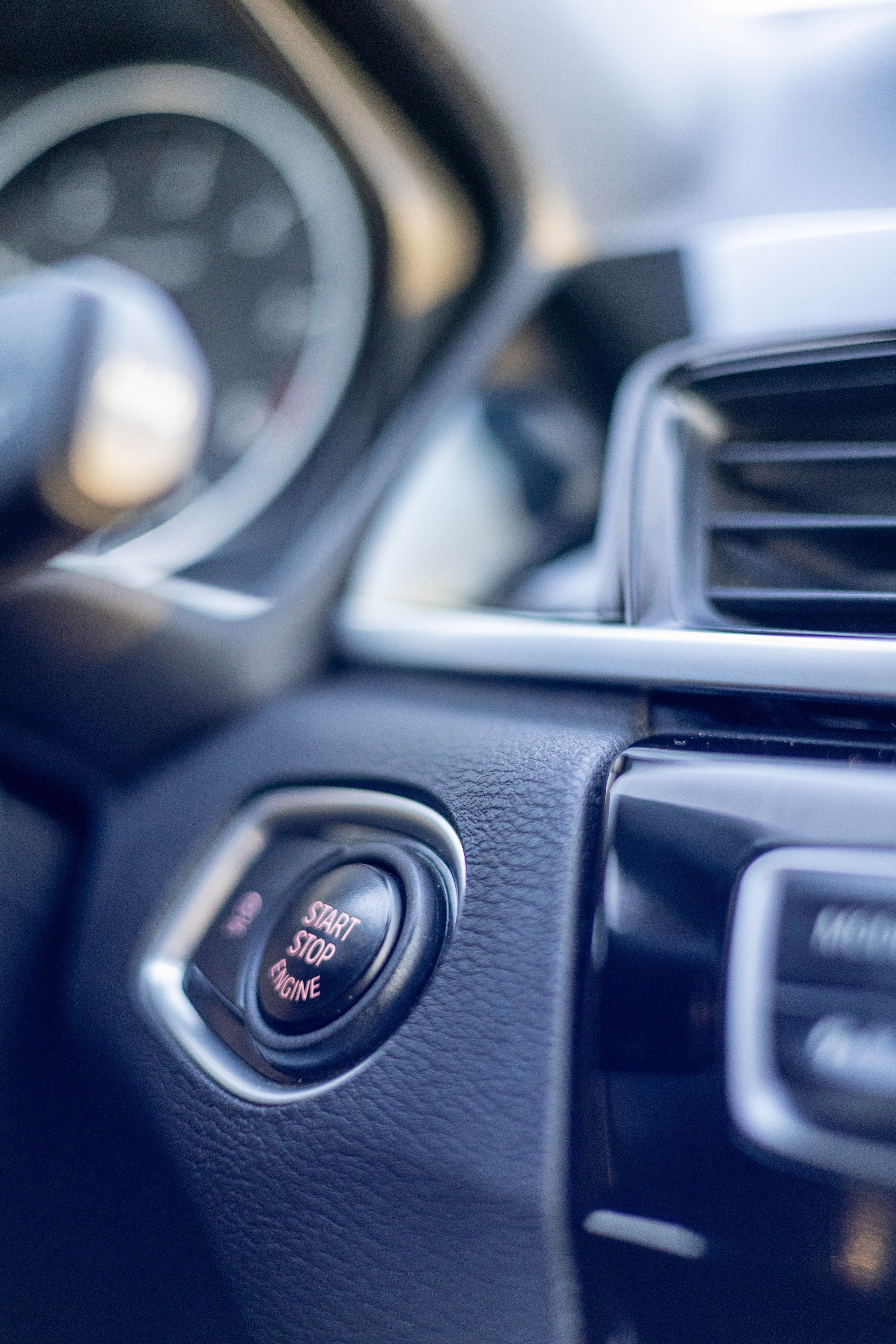 Съемка авто на продажу. Семейный фотограф Кишиневе, Молдова Врабий Ольга