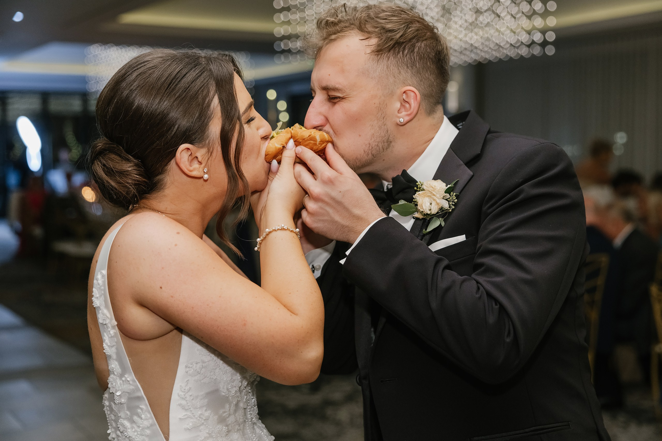 09.06.2025 Wedding. Wedding family event photographer in Chicago Nick Yushevich