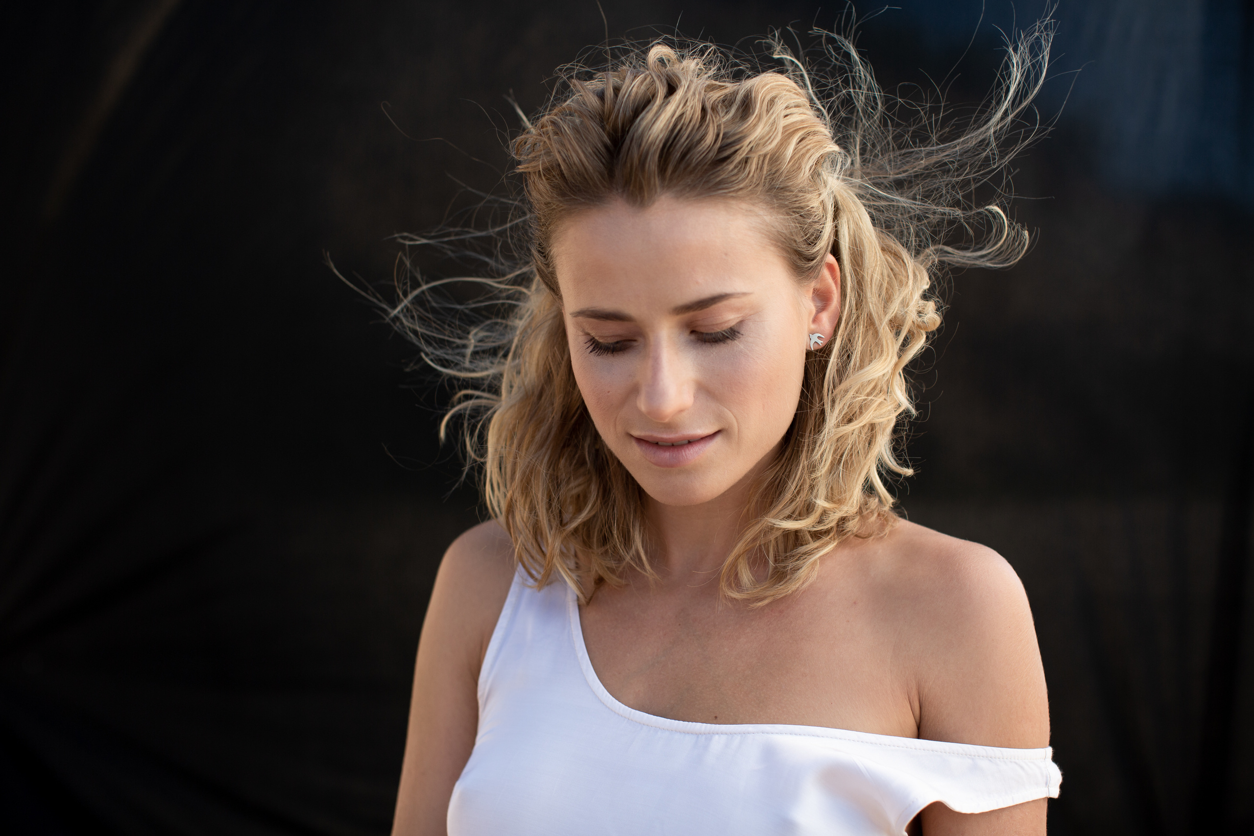 Веста. Междисциплинарный художник, фотограф