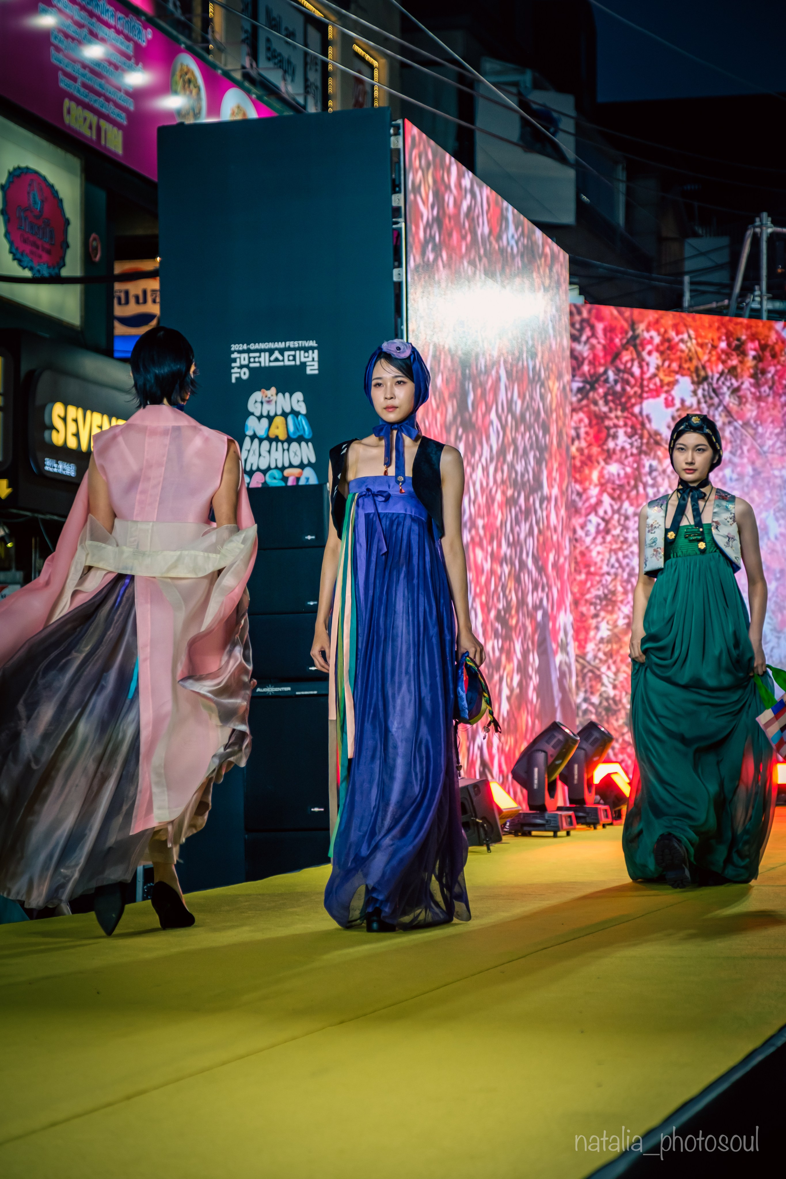 KOREAN TRADITIONAL COSTUME. Photographer in Seoul Dobrokvashina Natalya