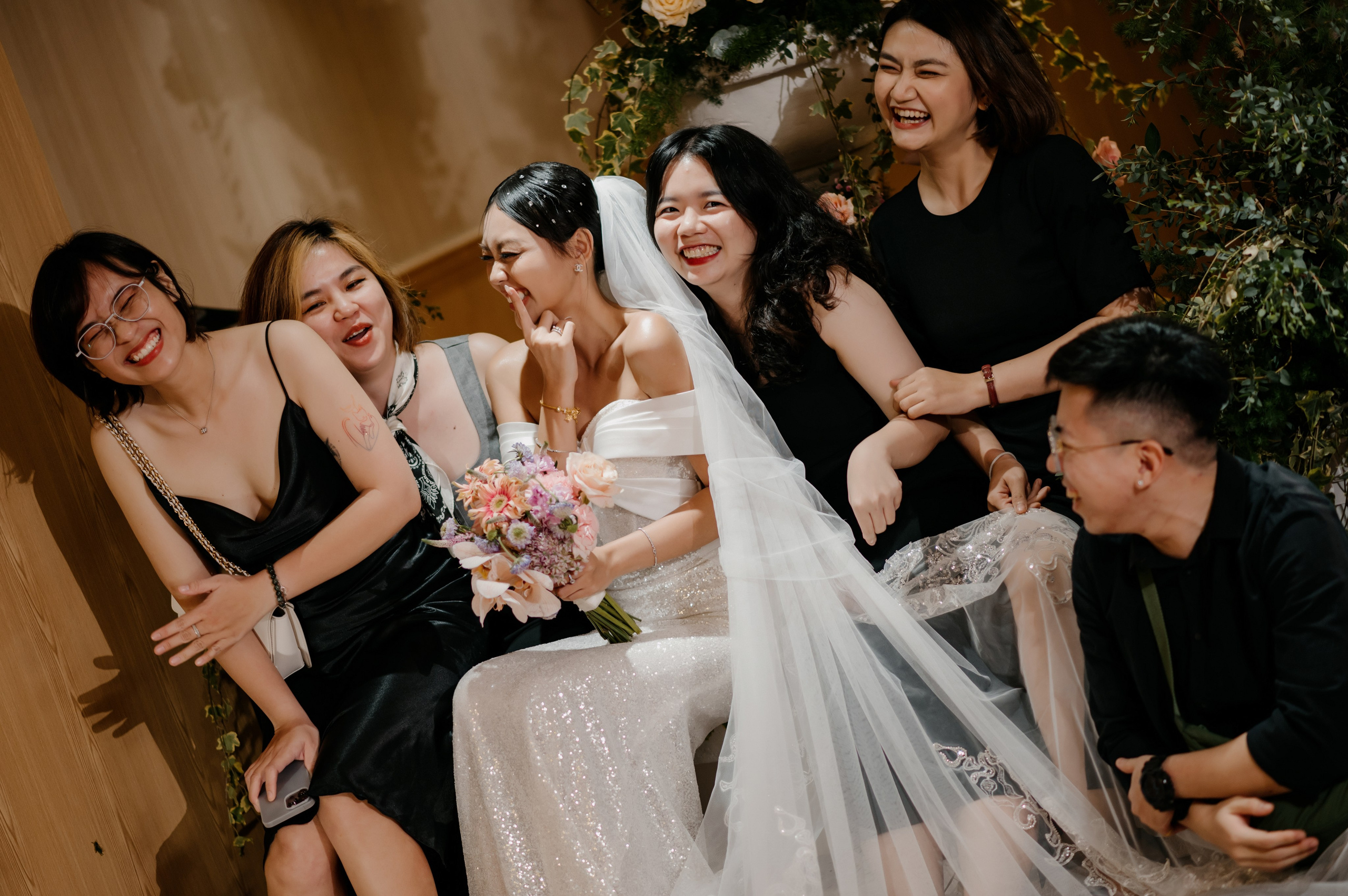 KHANG & QUYEN / Lavela Hotel. Saigon Wedding Present | Art Beyond Moments