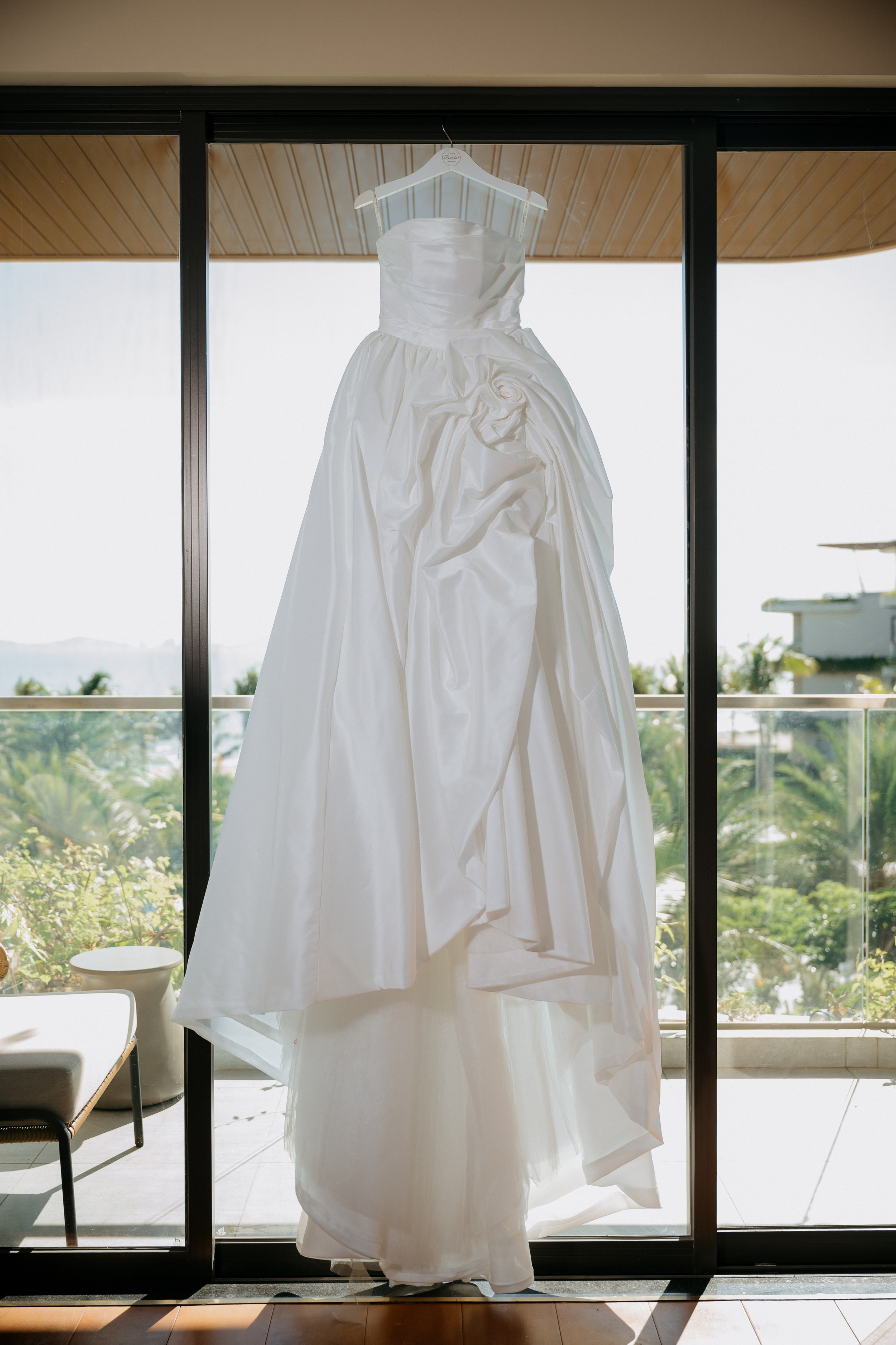 DUC HOANG & HUONG ANH / The Vows. Saigon Wedding Present | Art Beyond Moments