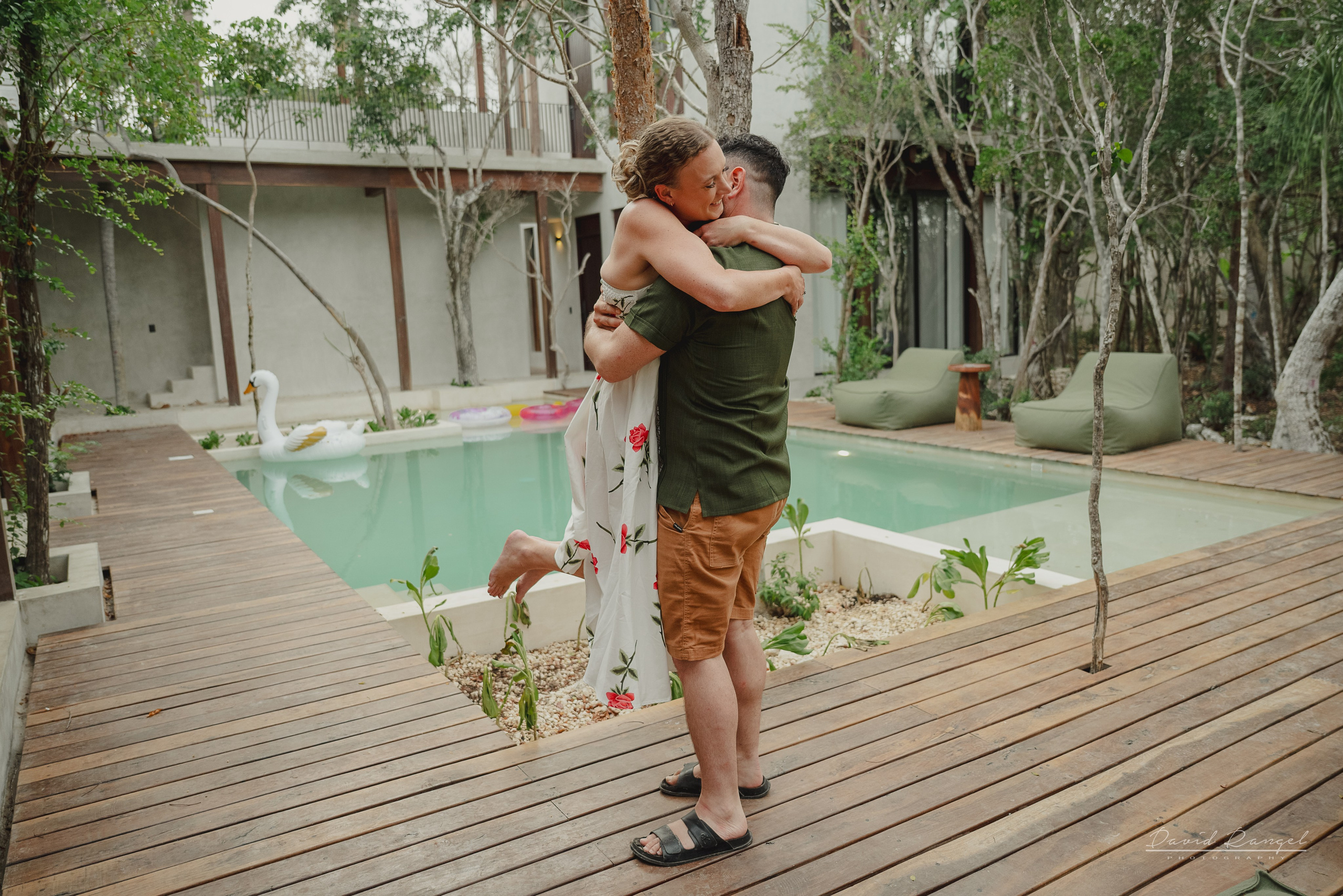 Save the date in Tulum. Destination wedding photographer based in Cancun and Riviera Maya with service worldwide