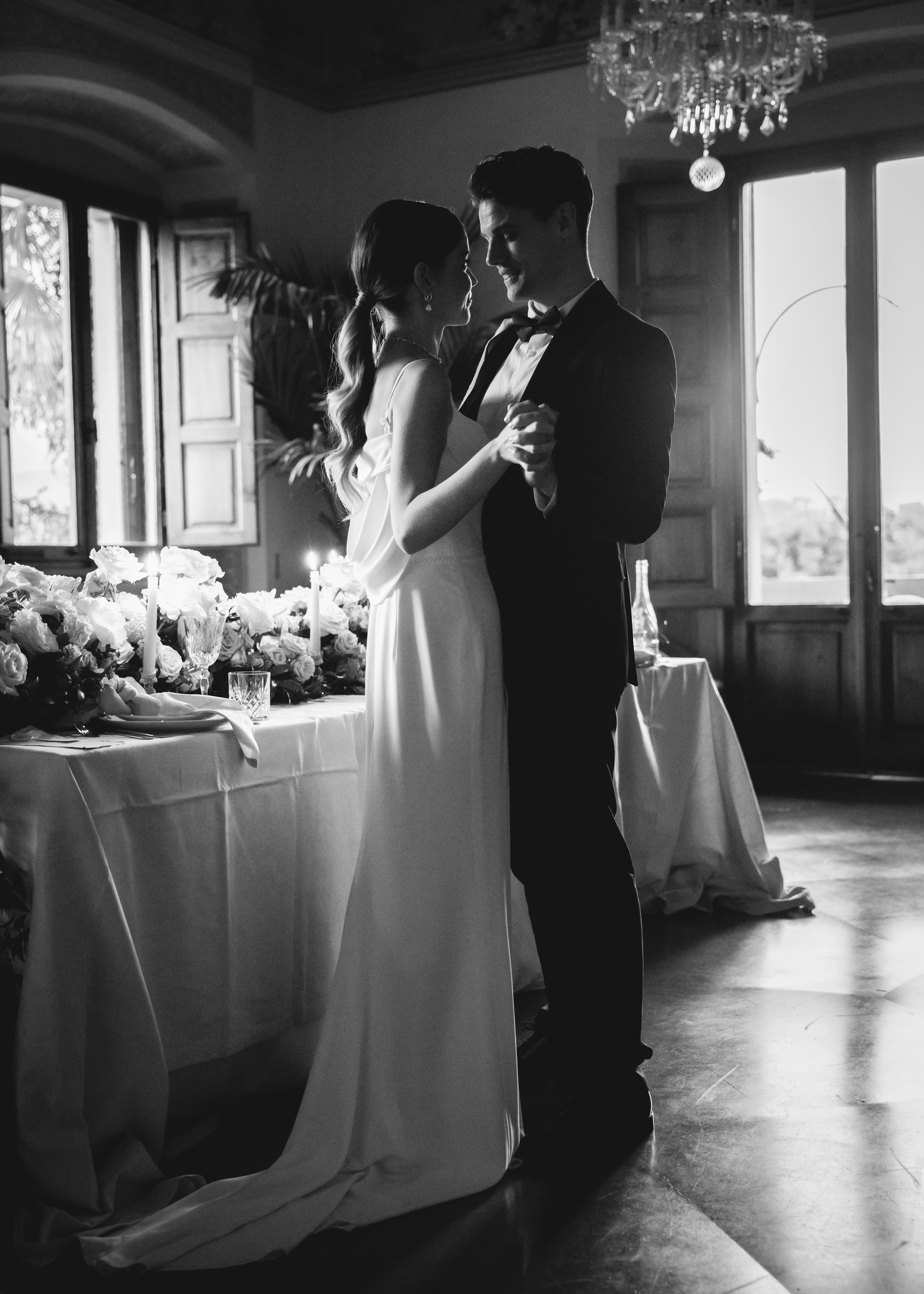 Tuscany Wedding Villa La Commenda Concordia. Professional wedding photographer in Copenhagen, Denmark — Julia Byron