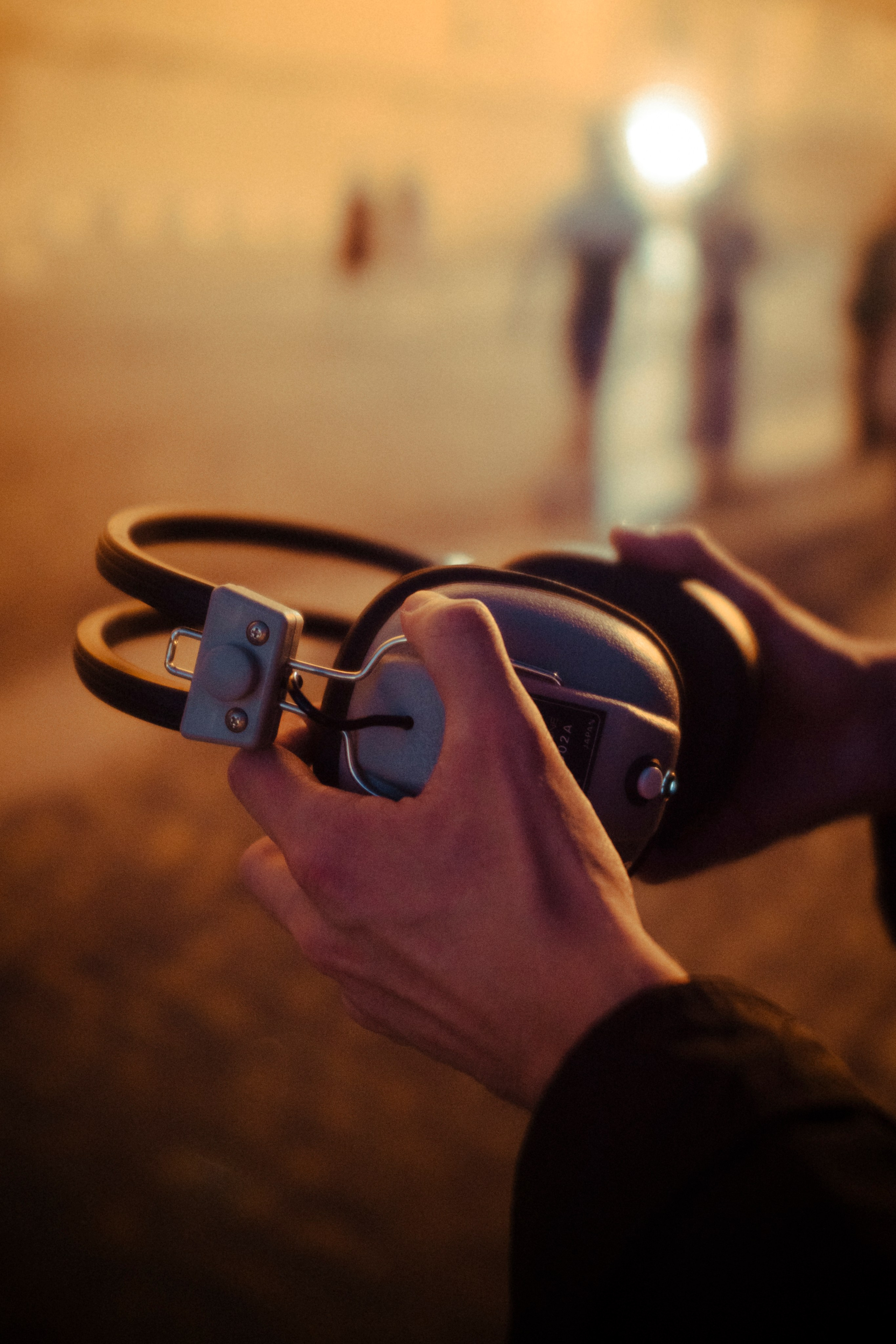 Retro Cuffie. Federico Anglano