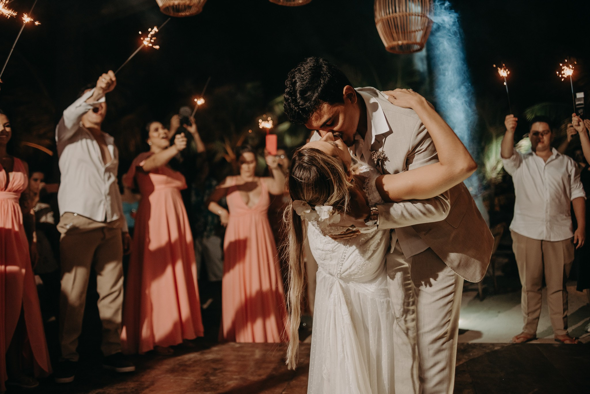 Nadia & Higor. Fotógrafos de Casamento na Bahia: Elart Fotografia