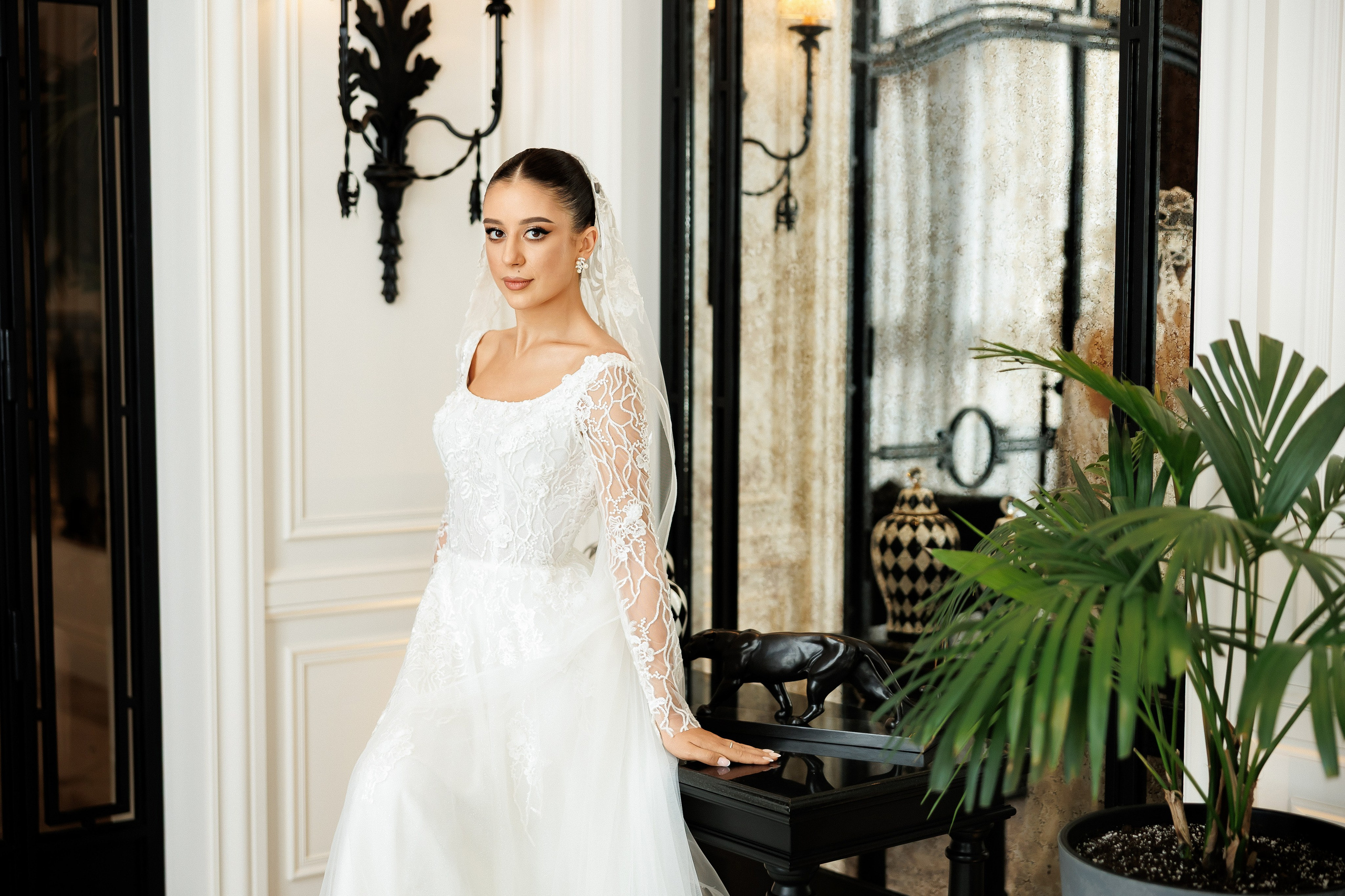 Serghei & Erica — Queen Residence. Servicii Foto și Video 067188353